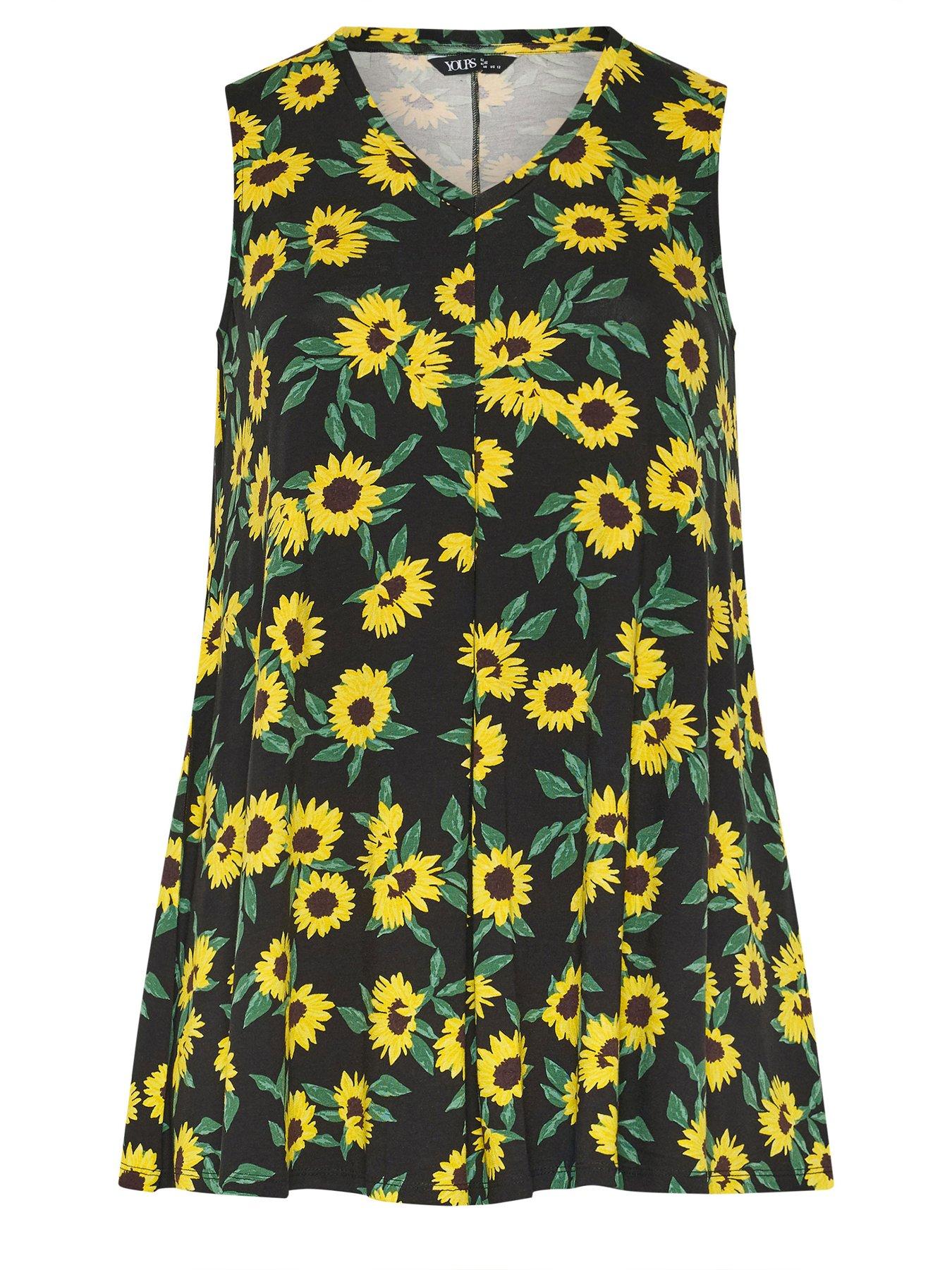 Image 5 of 5 of Yours Curve Pleat Front Vest - Black