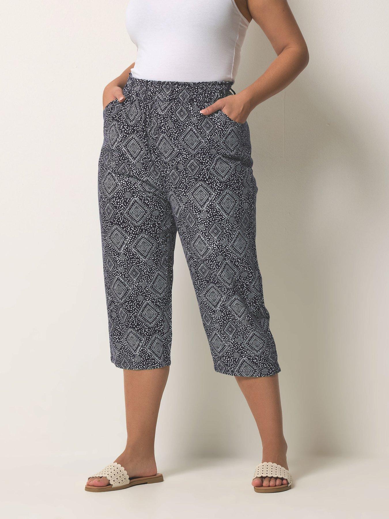 Yours Curve Cool Cotton Geo Print Crop Trousers - Blue