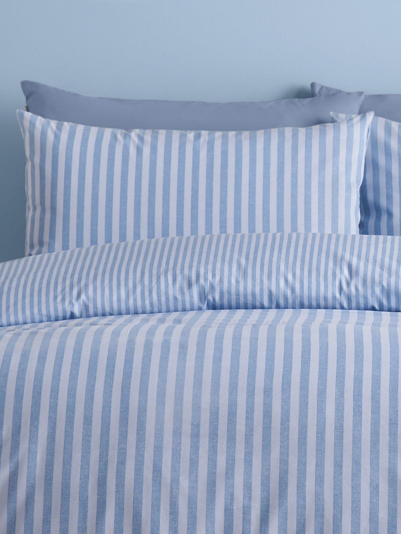 Image 5 of 6 of Catherine Lansfield Epping Textured Stripe Blue Duvet Set