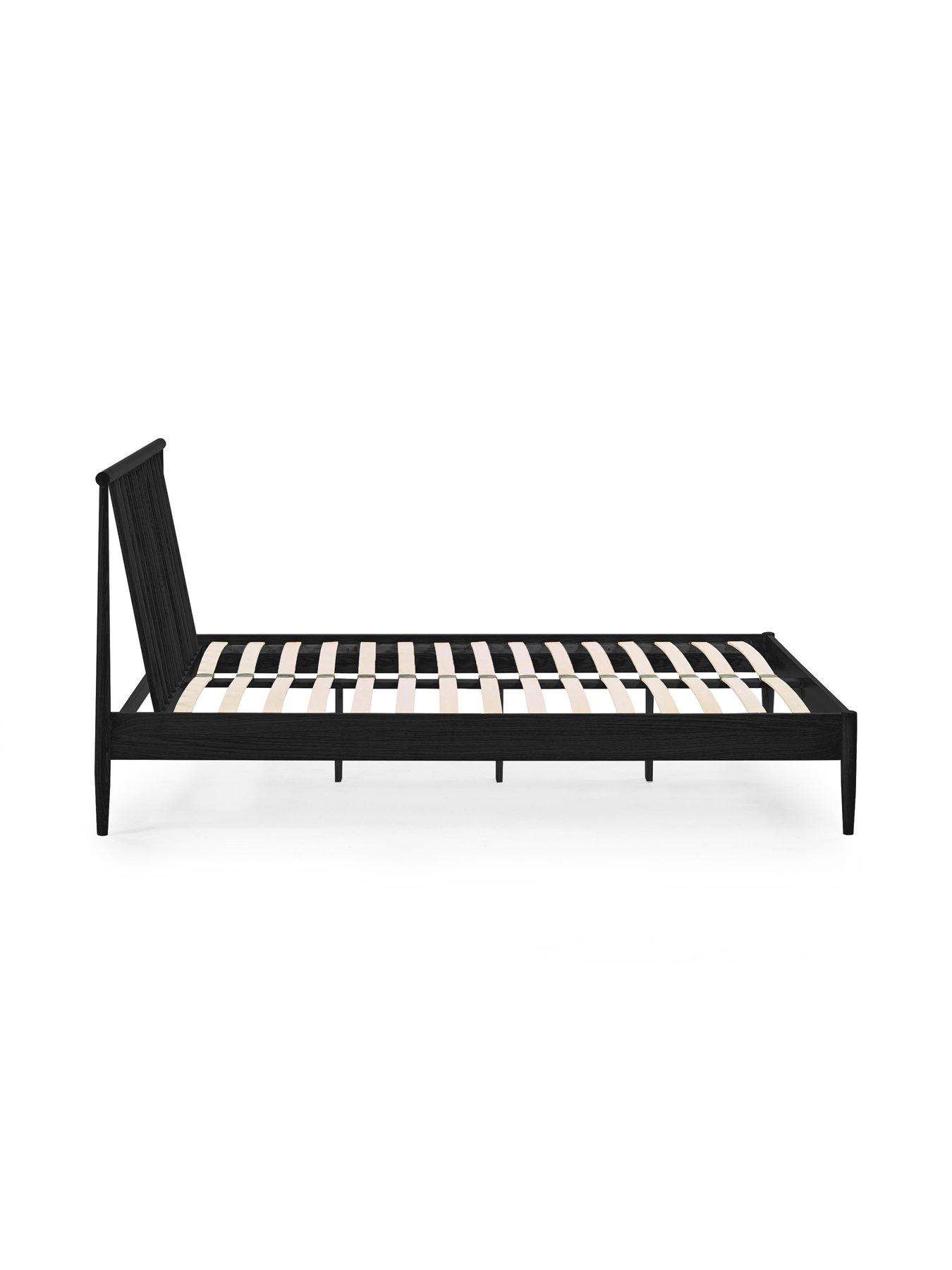 Image 3 of 6 of Julian Bowen Belton Black Spindle Bed