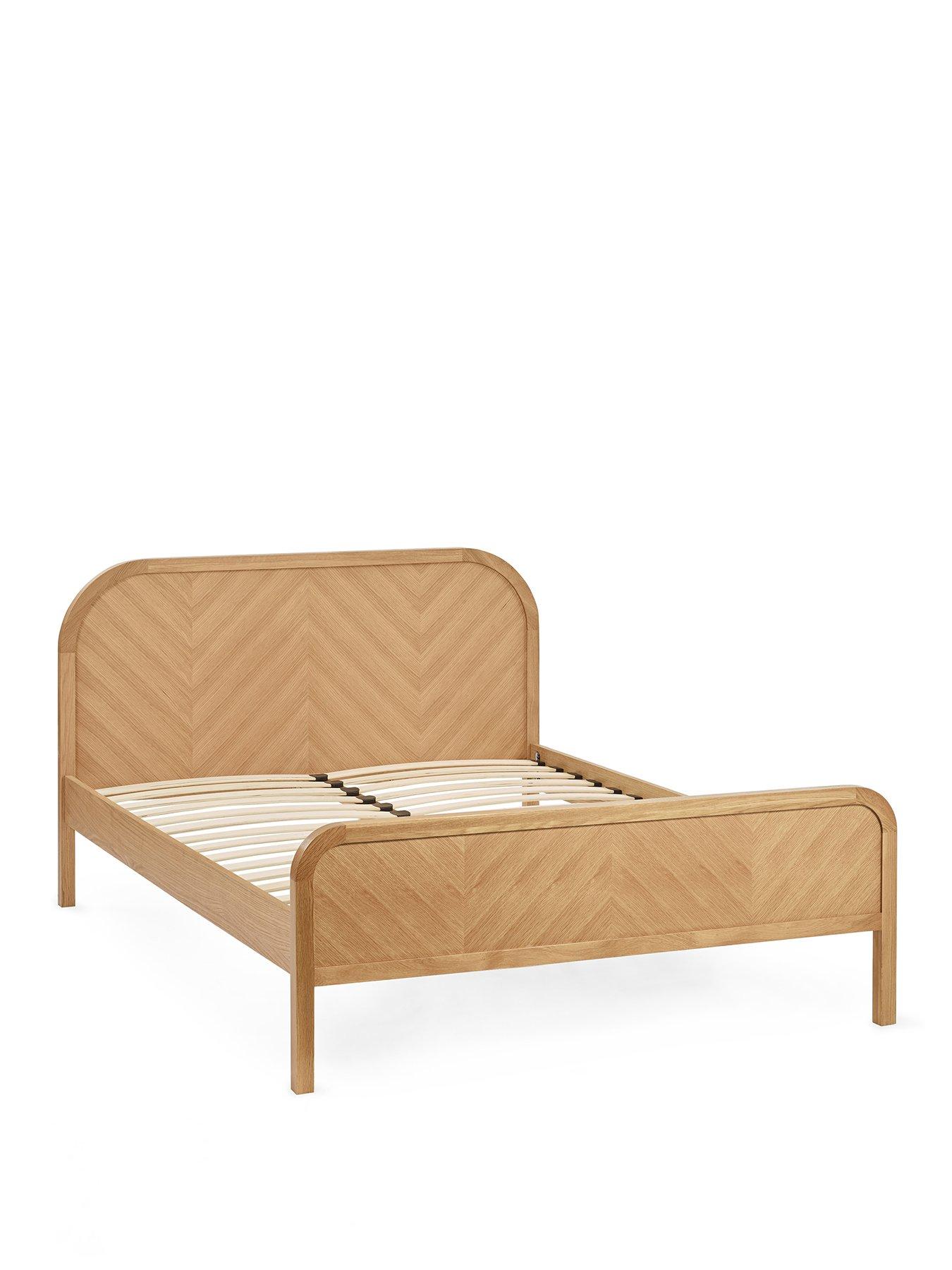  image of julian-bowen-milo-oak-chevron-bed
