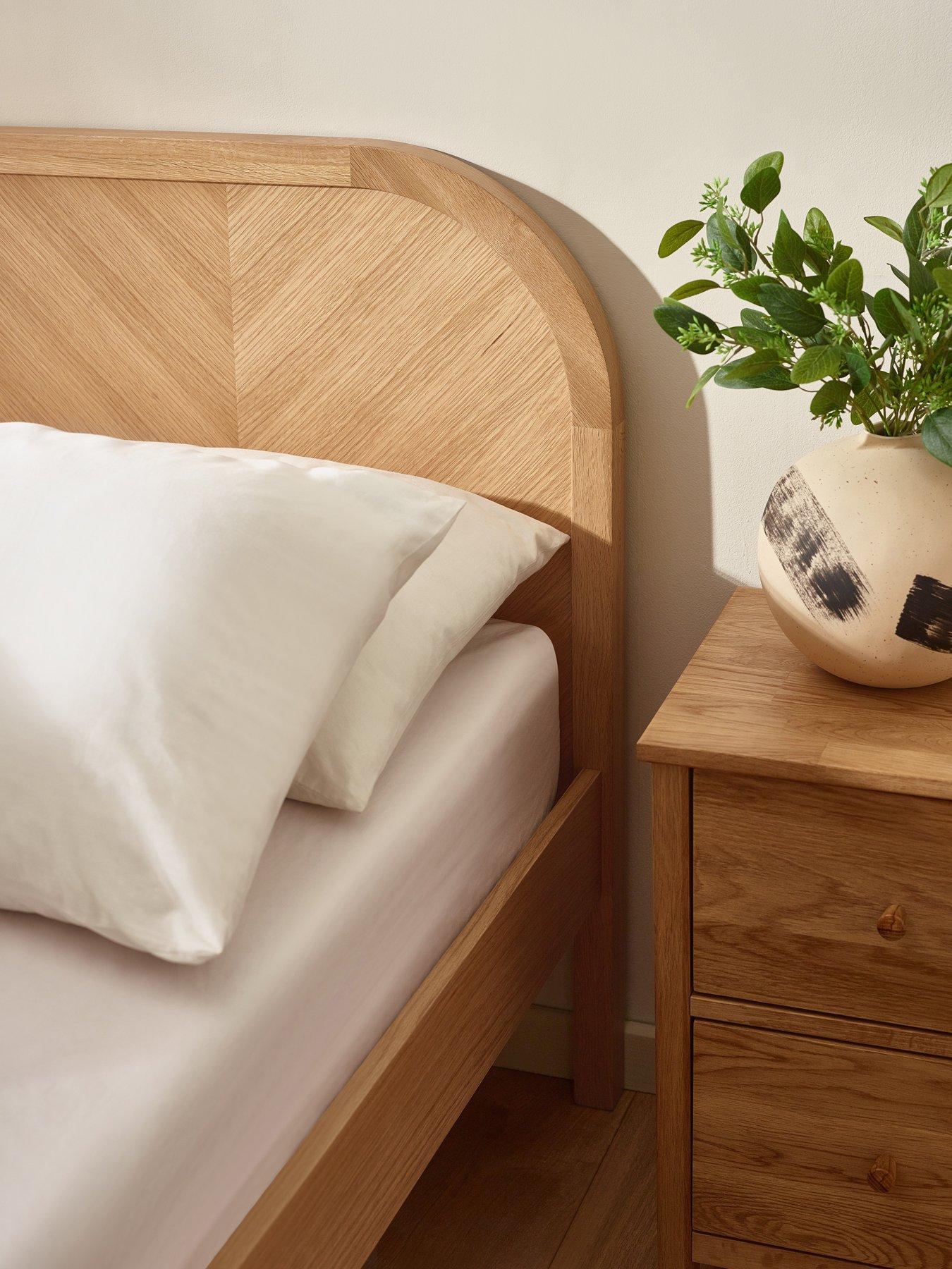  image of julian-bowen-milo-oak-chevron-bed