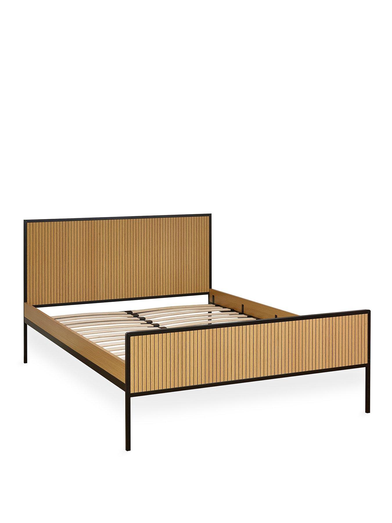  image of julian-bowen-sia-oak-effect-bed-double