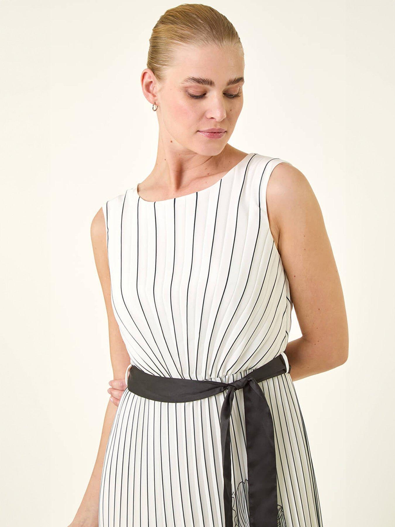 Image 3 of 5 of Roman Border Print Pleated Midi Dress