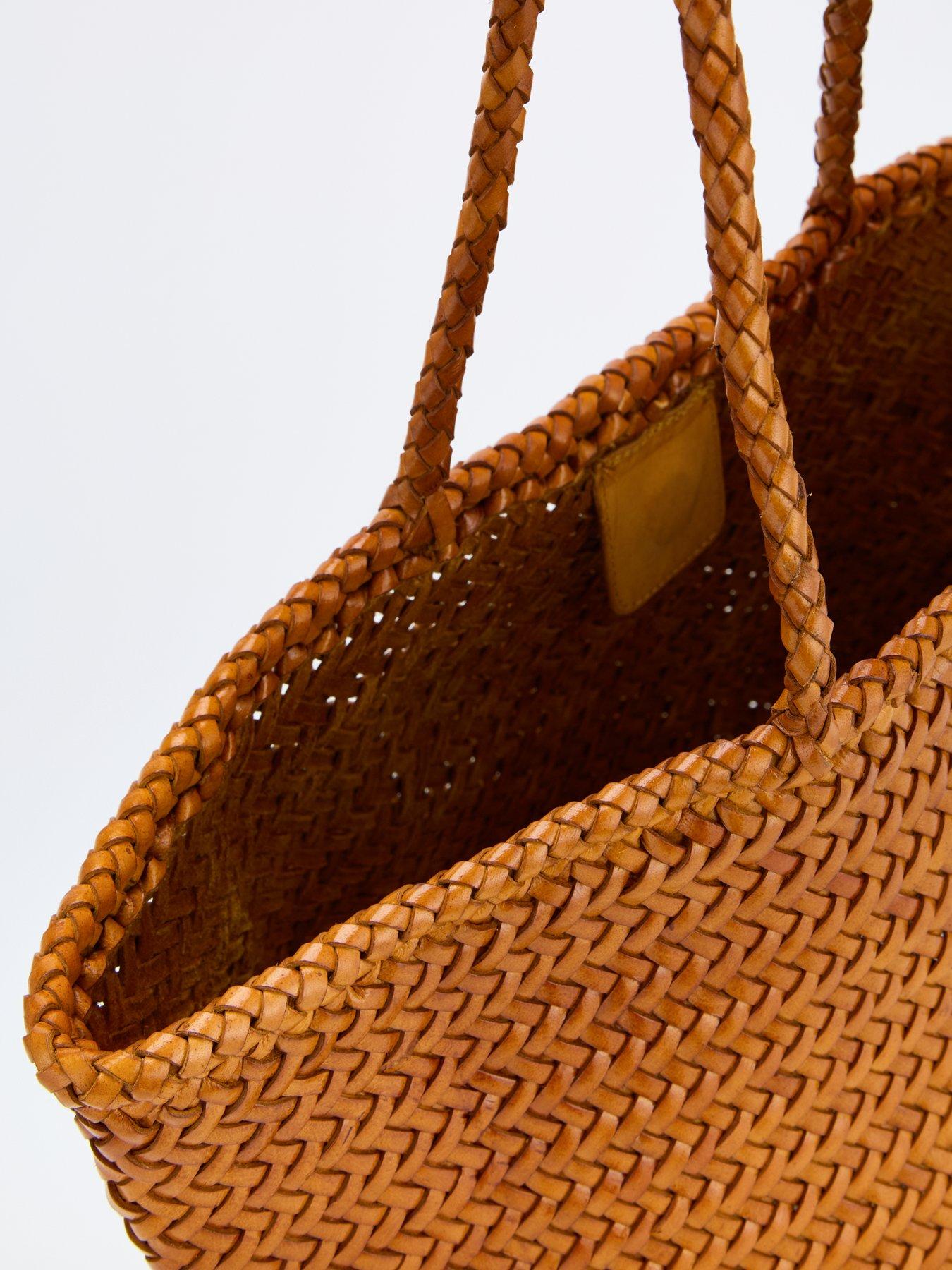 Image 4 of 6 of Ellyla Amora Small Woven Shoulder Bag - Yellow