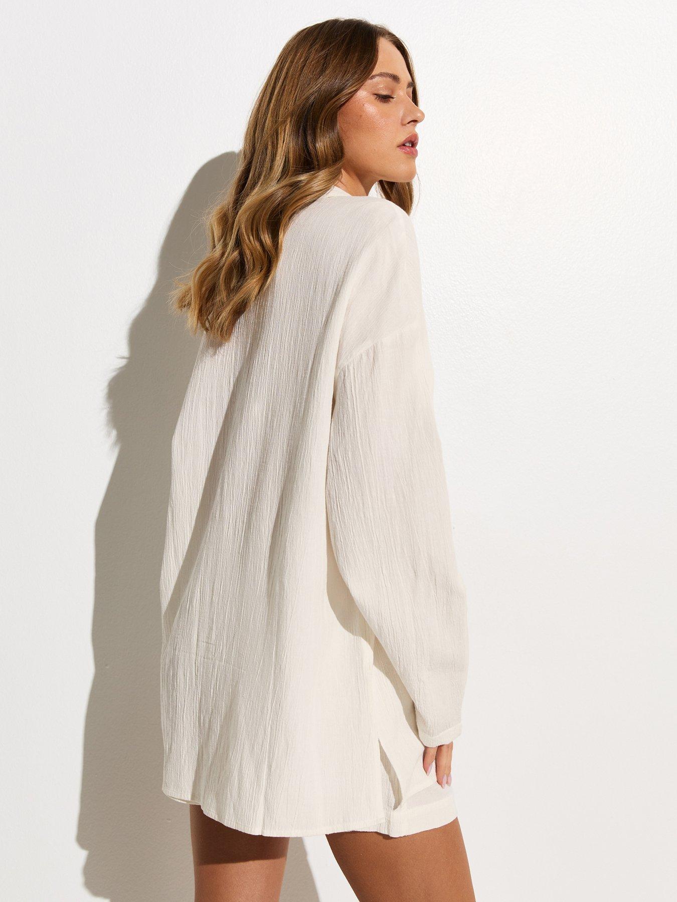 Image 2 of 7 of New Look Textured Oversized Beach Shirt - White