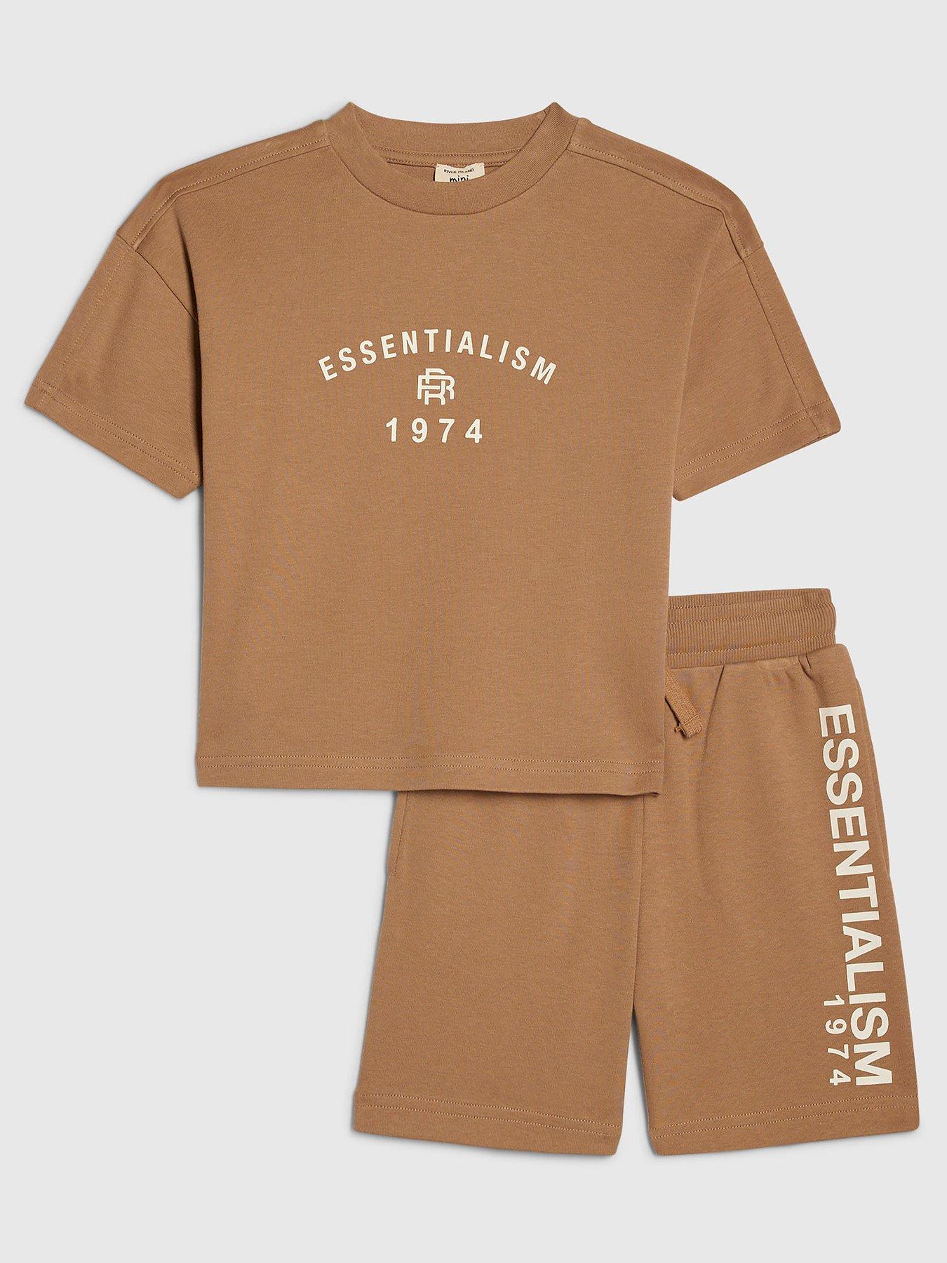 River Island Mini Boys Essentialism T-Shirt  &  Shorts Set - Brown