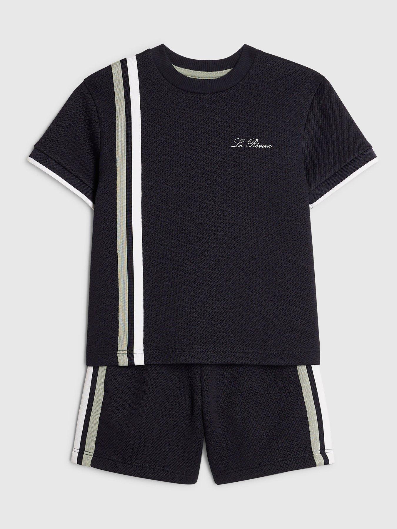 Image 3 of 5 of River Island Mini Boys Oversized Textured T-Shirt &amp; Shorts Set - Navy