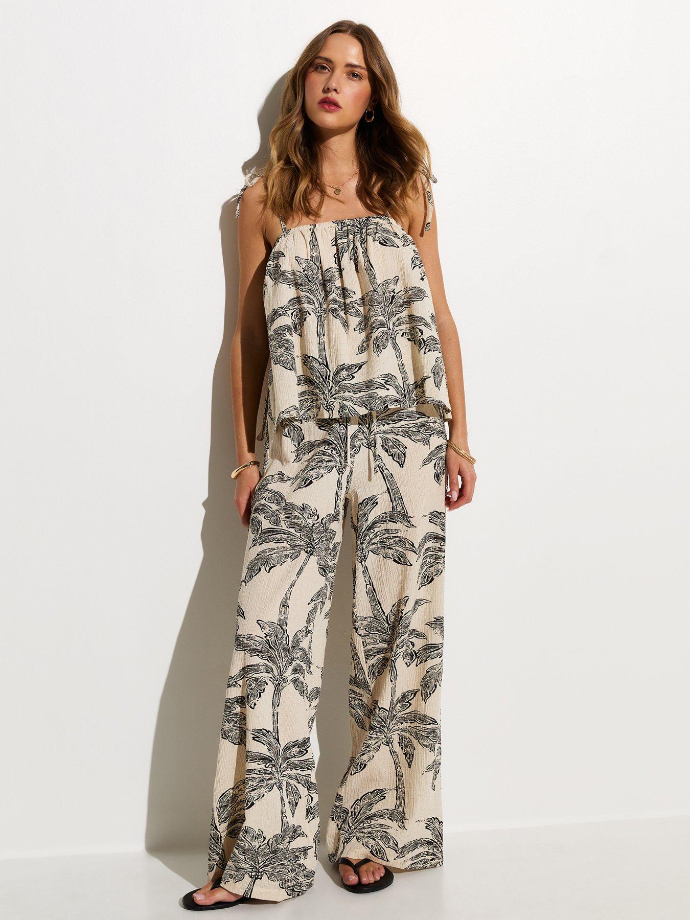 New Look Cream Palm Tree Print Beach Trouser