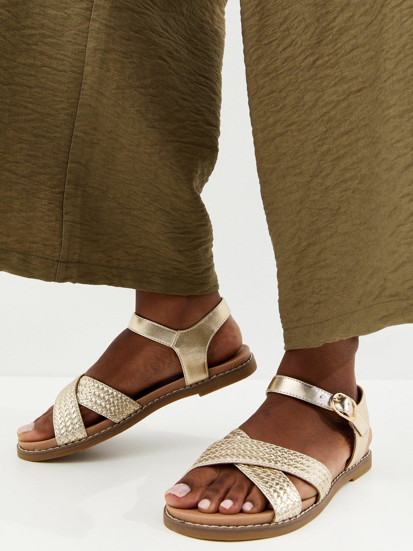 New Look Wide Fit Cross Over Flat Sandals - Gold