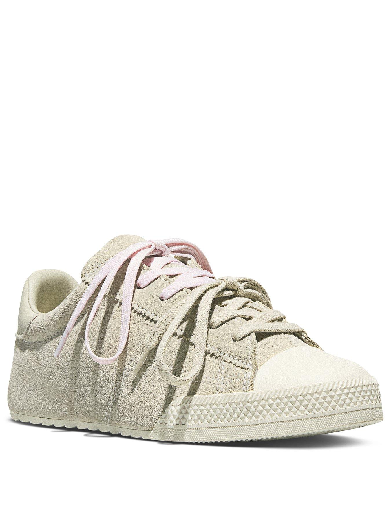 Image 2 of 6 of Converse Womens Chuck Taylor All Star Low Ox Trainers - Green