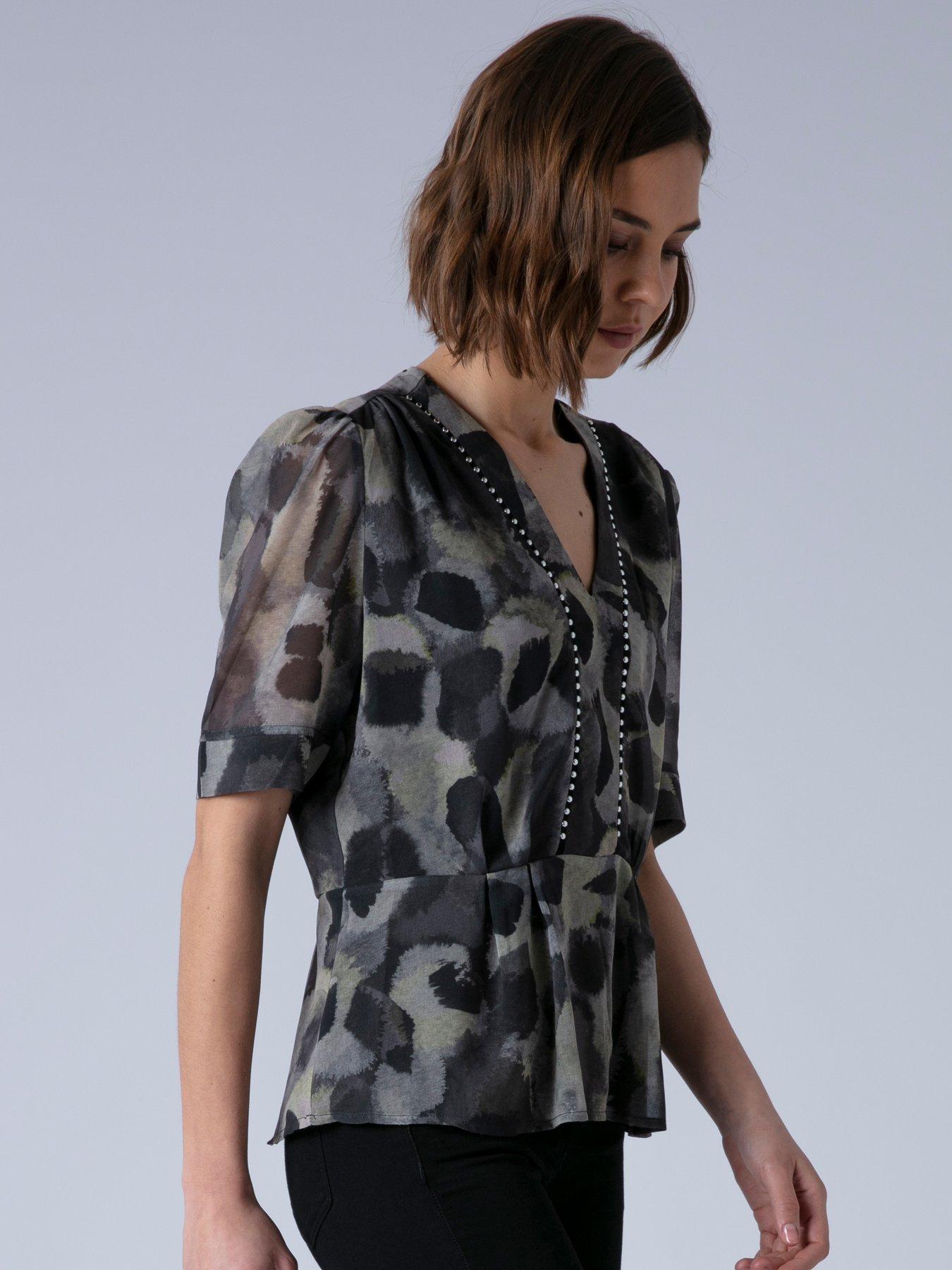 Image 6 of 7 of Religion Violet V-neck Top