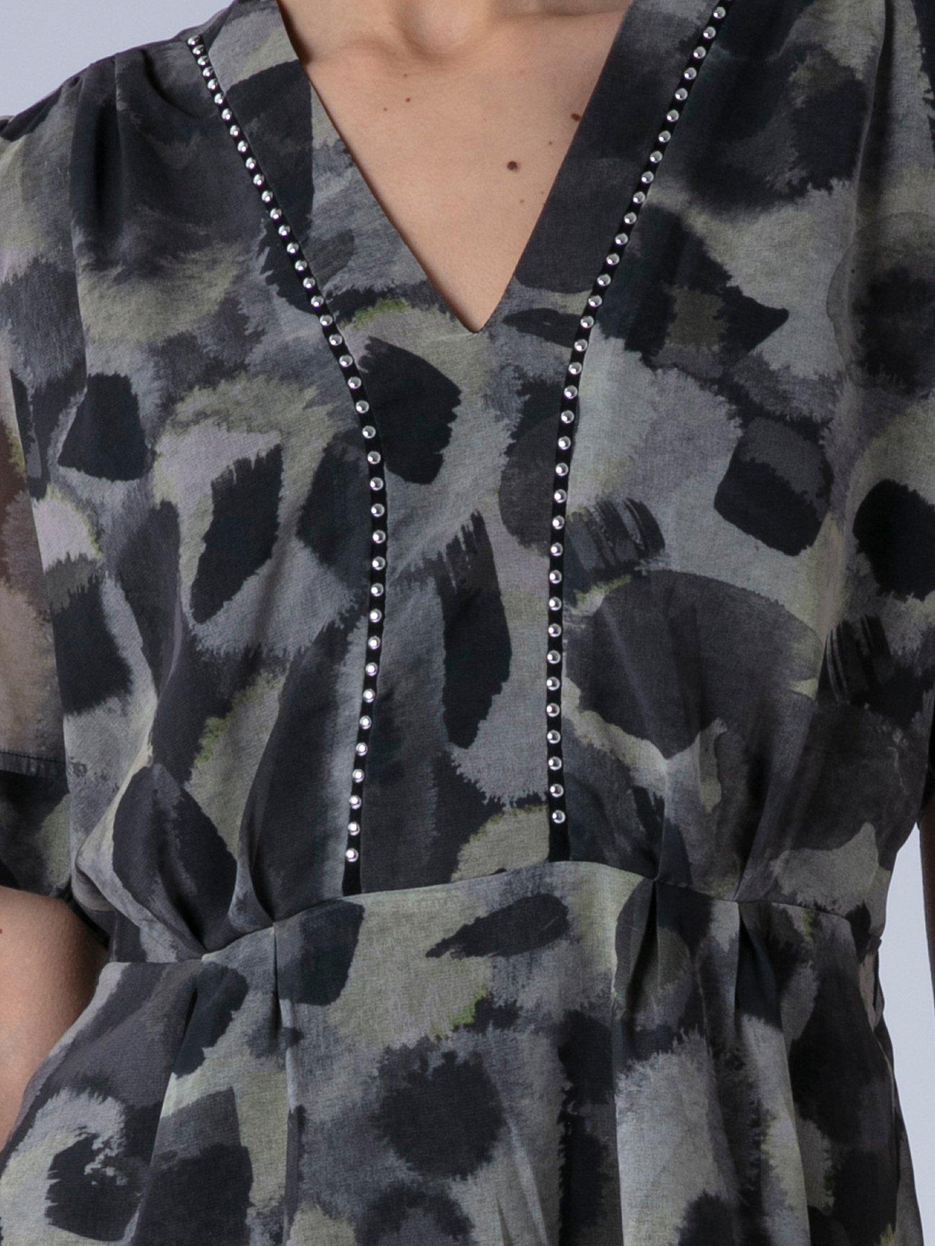 Image 7 of 7 of Religion Violet V-neck Top