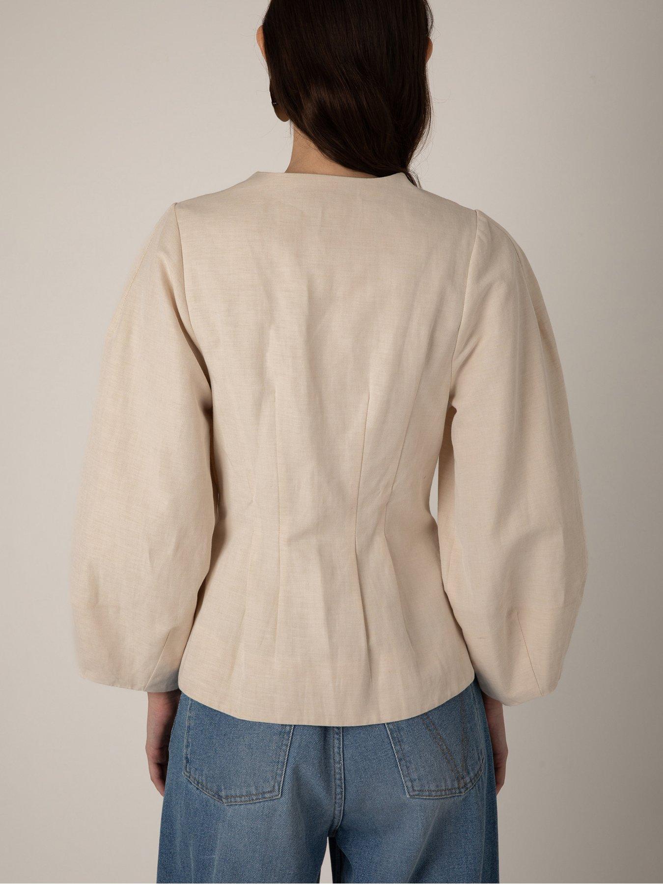 Image 2 of 5 of Vi.ve.re Hazel Jacket