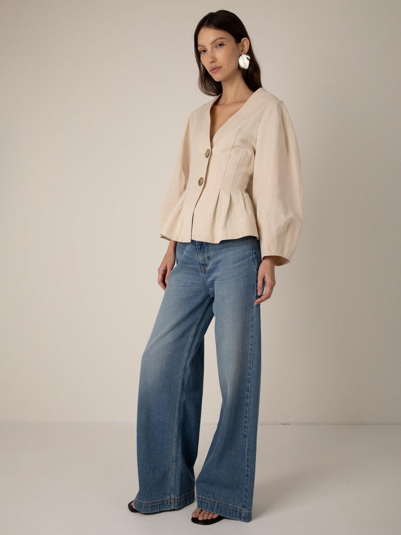Image 3 of 5 of Vi.ve.re Hazel Jacket