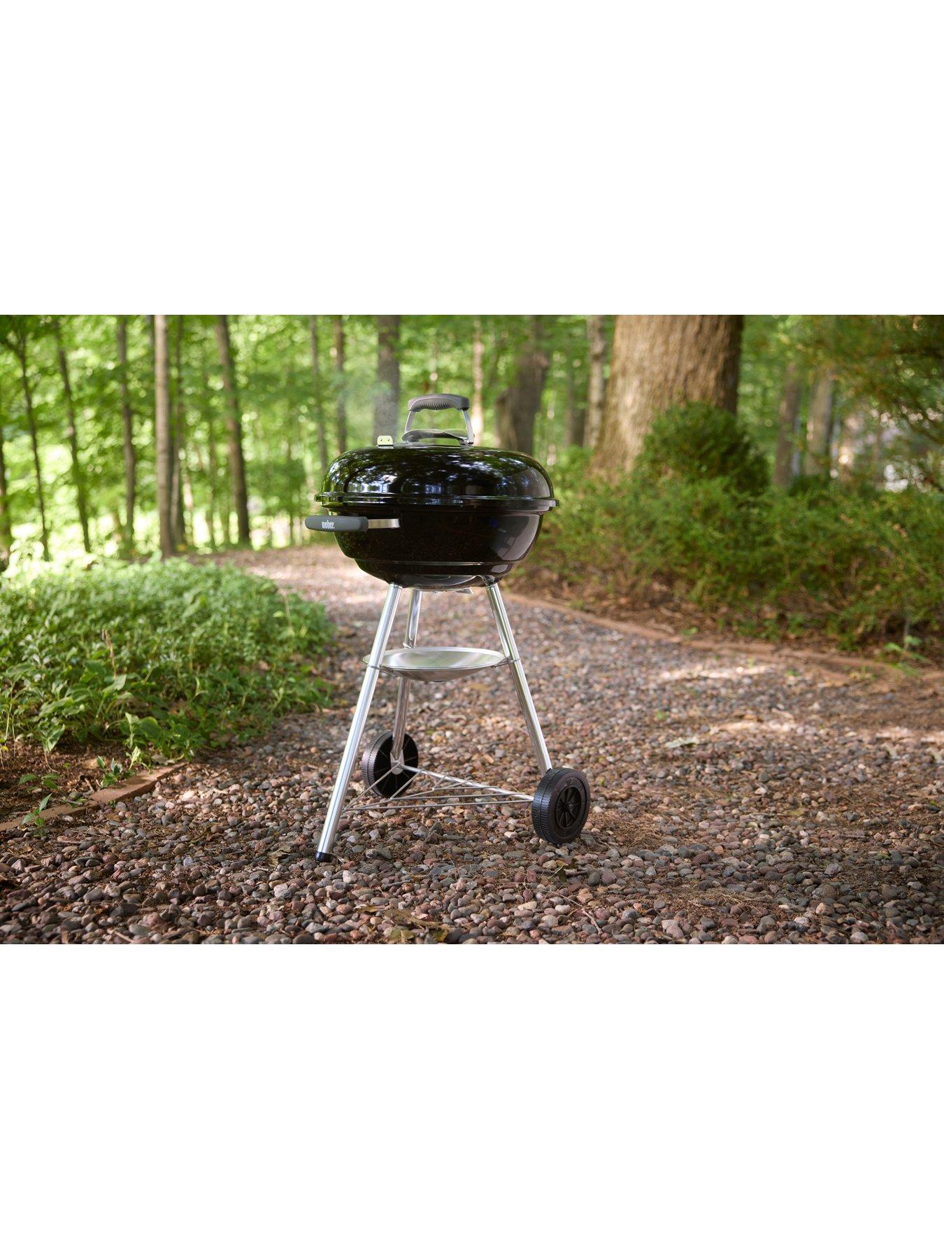 Image 3 of 5 of Weber Compact Kettle 47 cm charcoal BBQ