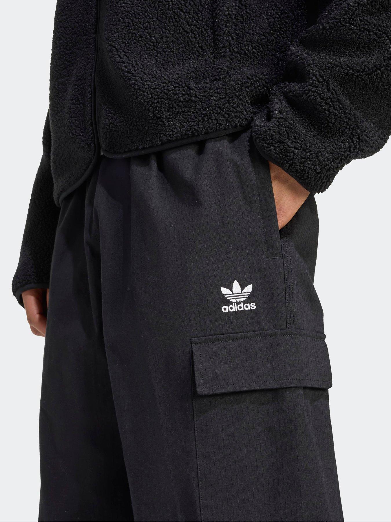 Image 4 of 6 of adidas Originals Men's Woven Cargo Pants - Black