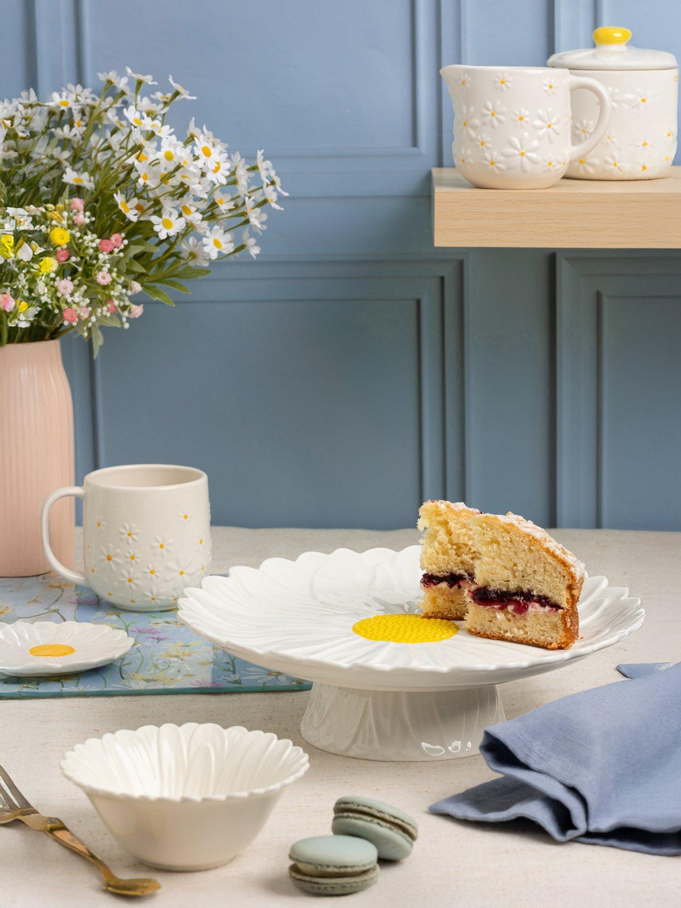 Mason Cash Daisy Cake Stand