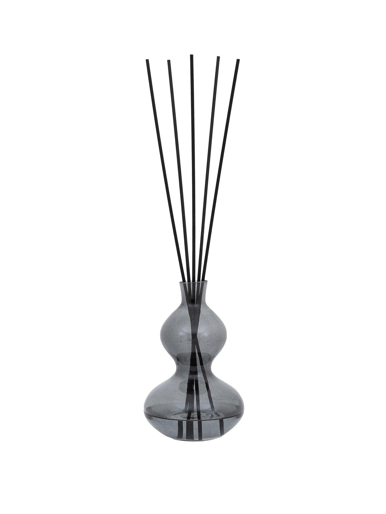 image of gallery-glass-diffuser-smoke-black-tea-bergamot-500ml
