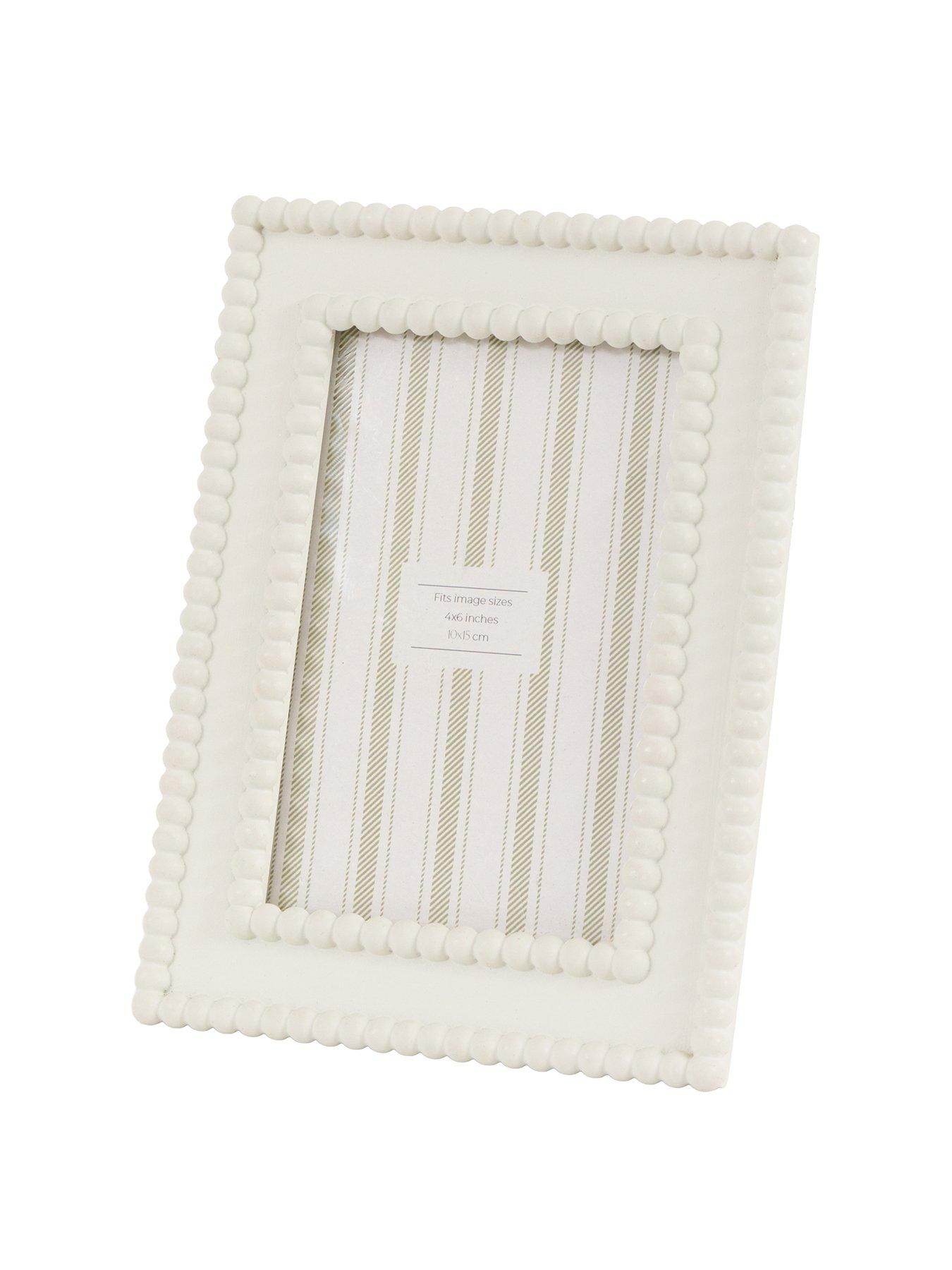 Image 2 of 4 of Gallery Direct 4x6 Beaded Photo Frame White