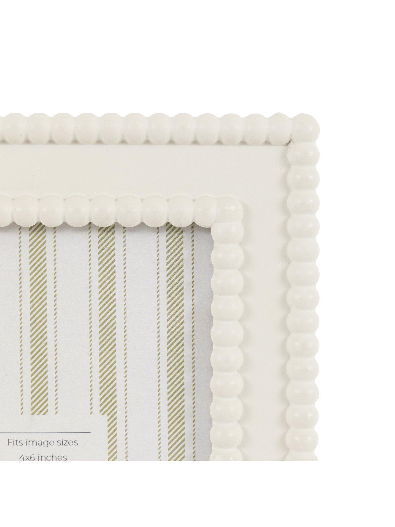 Image 3 of 4 of Gallery Direct 4x6 Beaded Photo Frame White