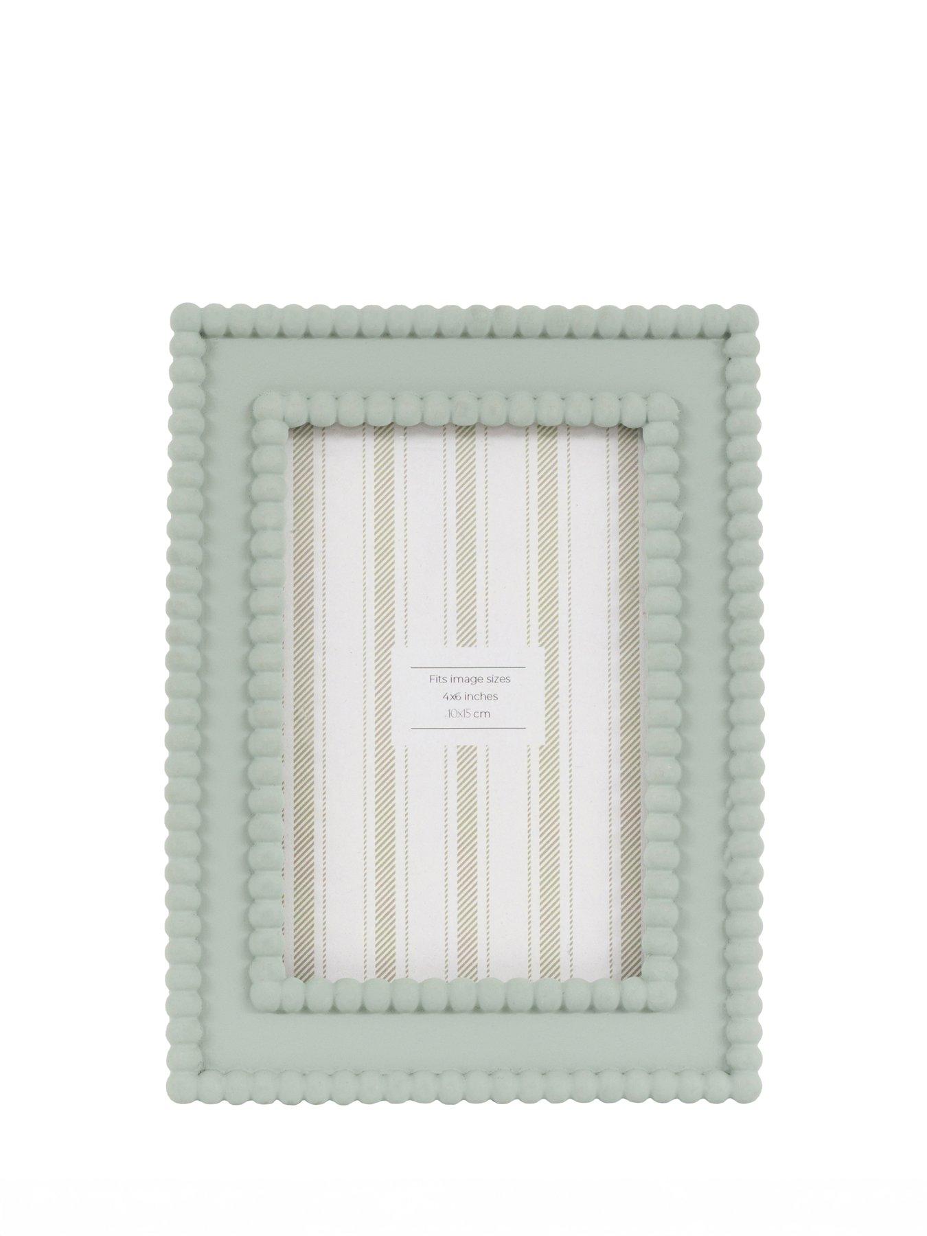 Gallery Direct 4x6 Beaded Photo Frame Sage Green