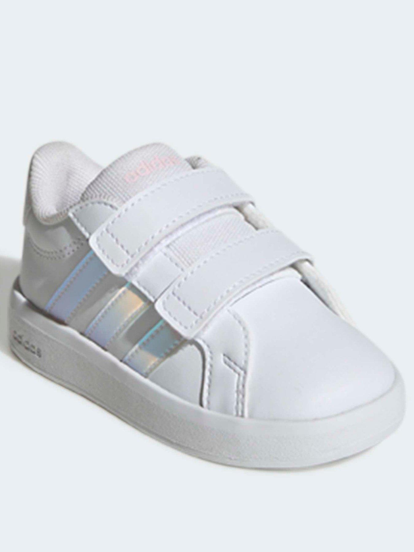 Image 2 of 6 of adidas Sportswear Infant Unisex Grand Court 3.0 Trainers - White