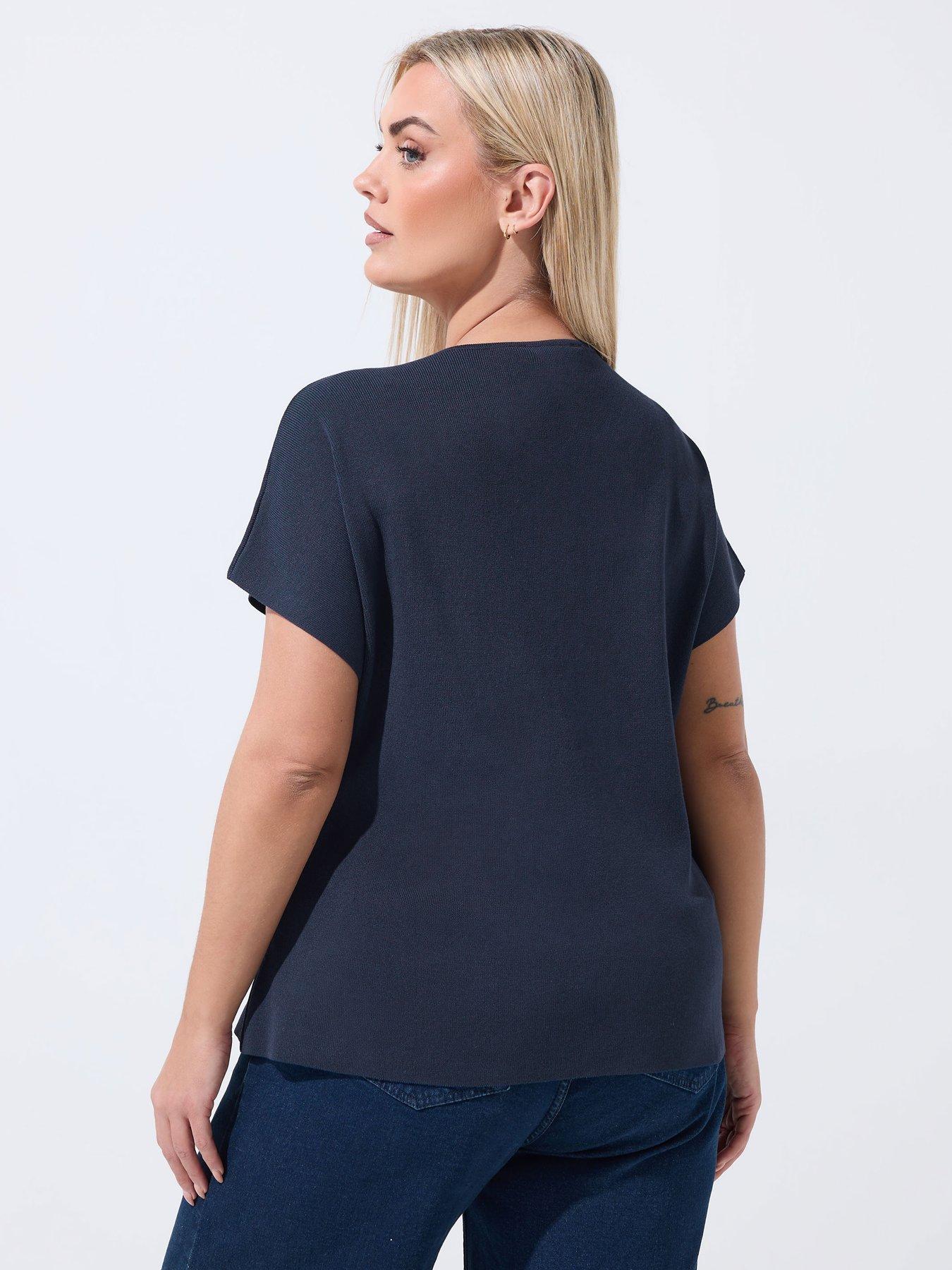 Image 2 of 5 of Yours Curve Short Sleeve Knitted Top - Blue