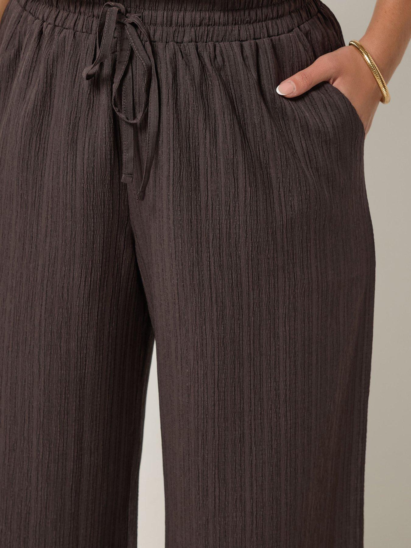 Image 4 of 5 of Yours Curve Textured Woven Wide Leg Trousers 30" - Brown