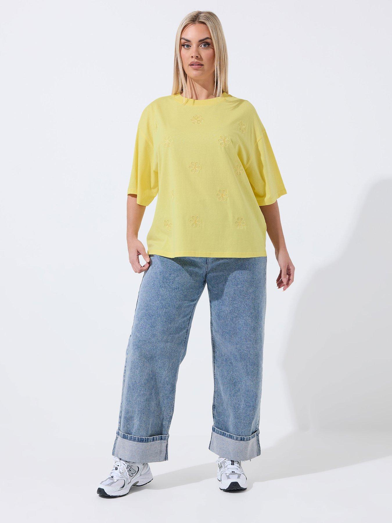 Image 3 of 5 of Yours Curve Floral Embroidered T-Shirt - Yellow