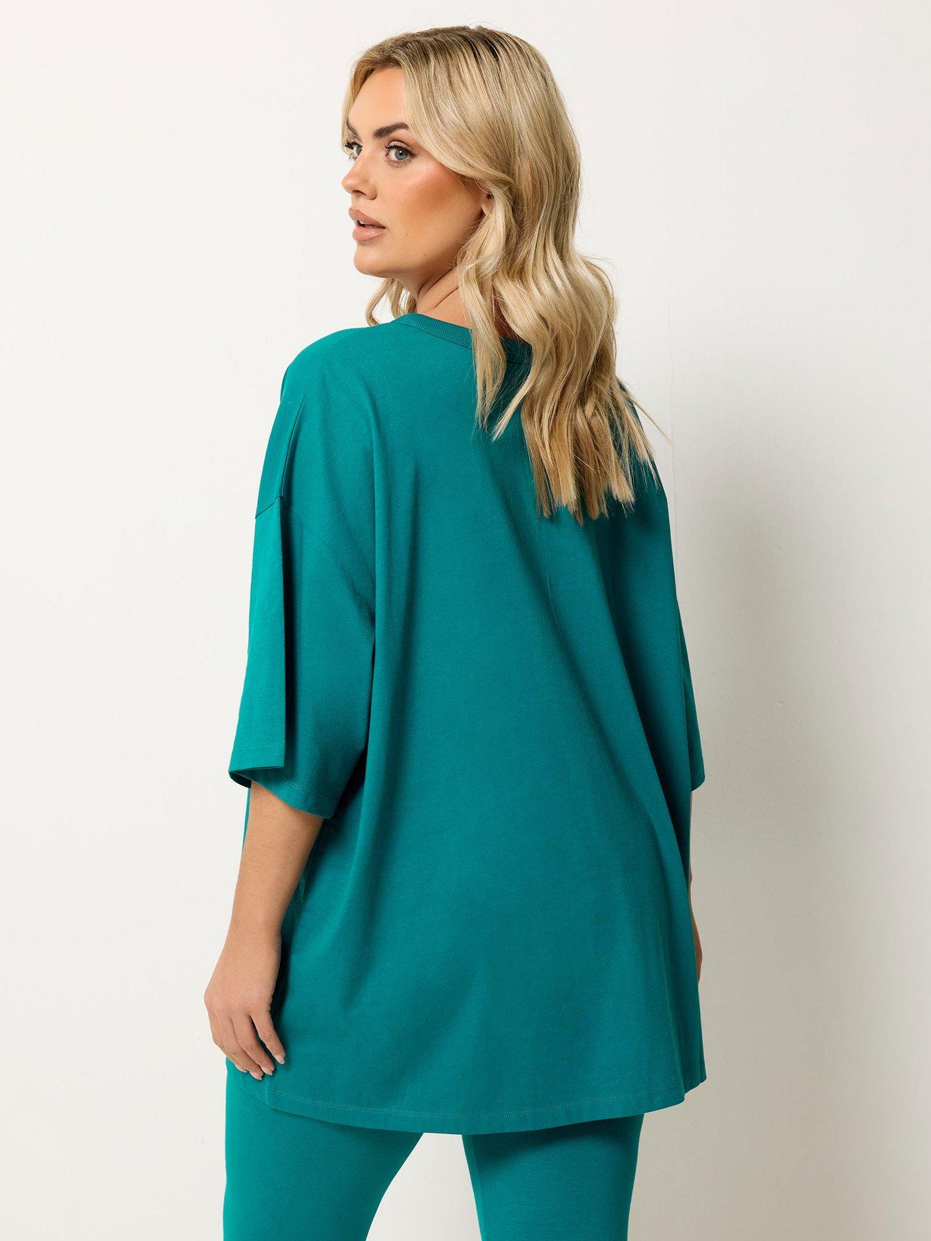 Image 2 of 5 of Yours Curve Boxy T-Shirt - Blue