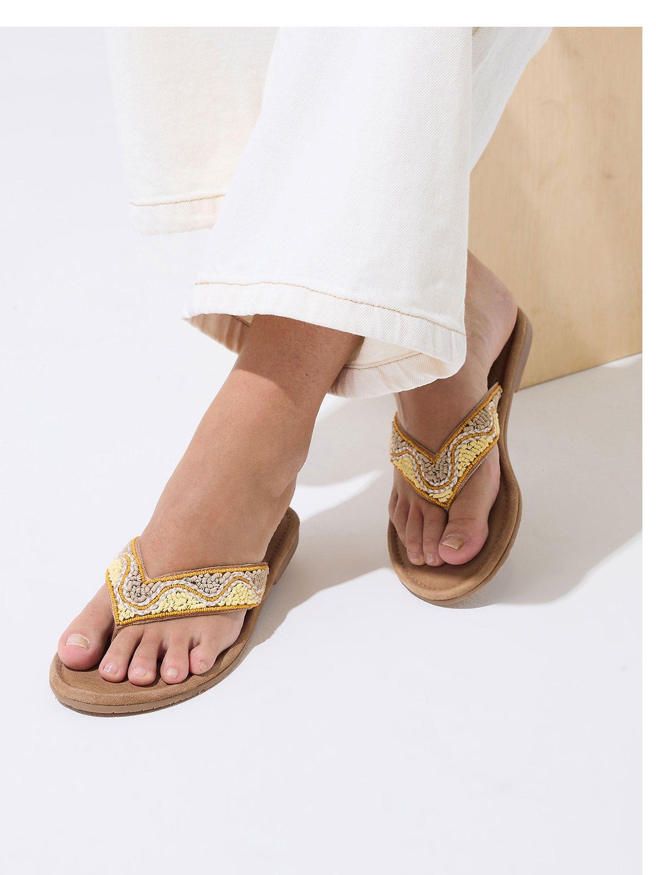Yours Wide Fit Beaded Toe Sandals - Cream
