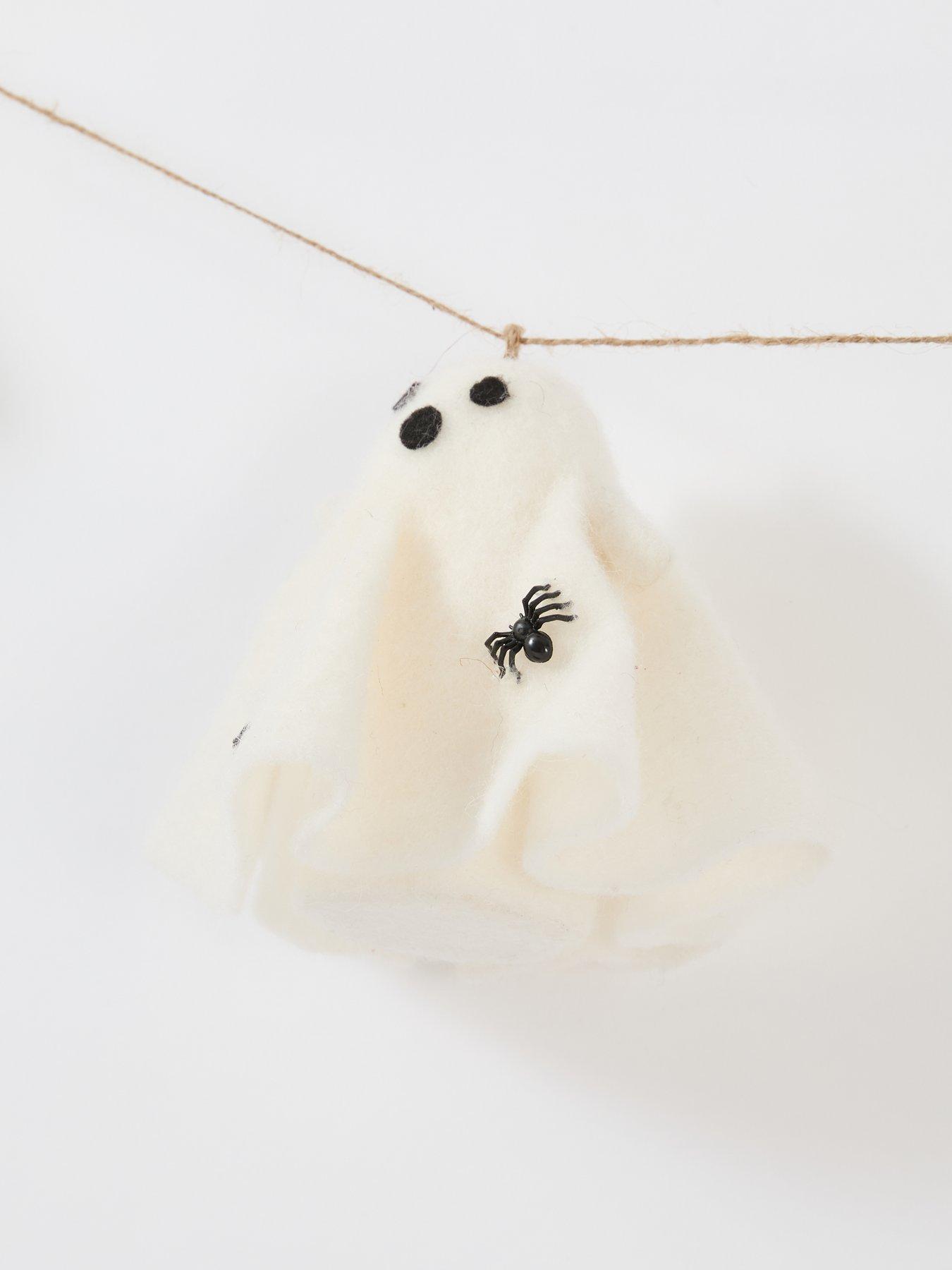 Image 7 of 7 of The Very Collection White Felt Ghost Garland Halloween Decoration