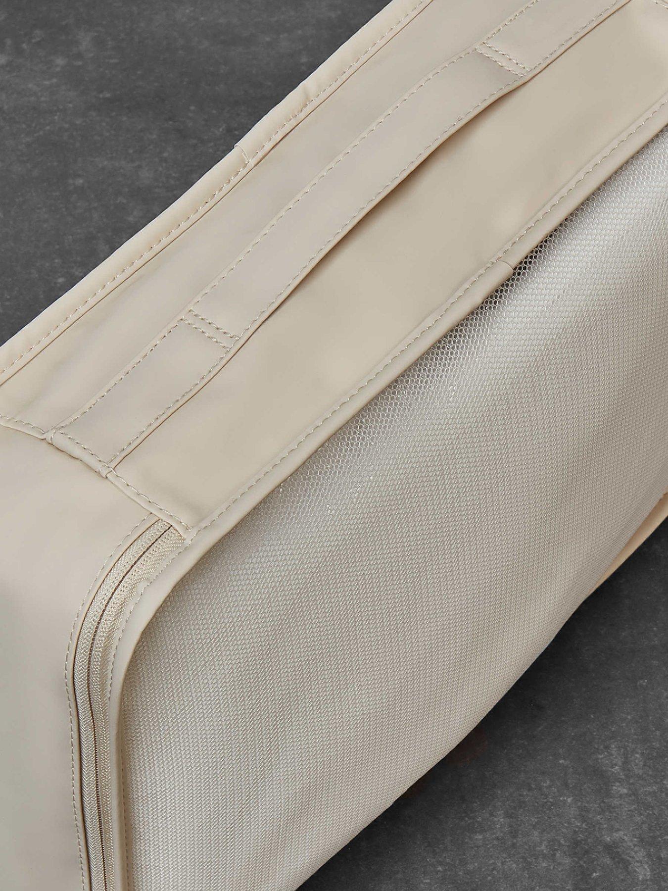 Image 3 of 6 of Rock Luggage Packing Cubes Beige Set of 4