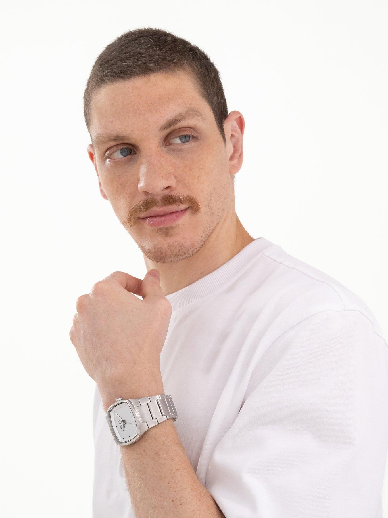  image of hugo-telly