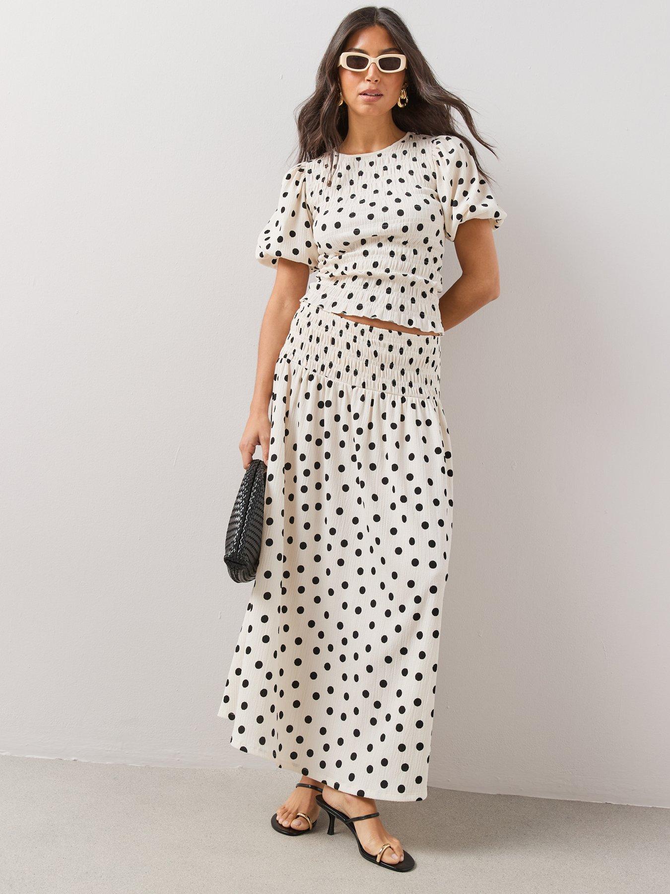 Image 3 of 6 of The Very Collection Spot Shirred Midaxi Co Ord Skirt - Multi