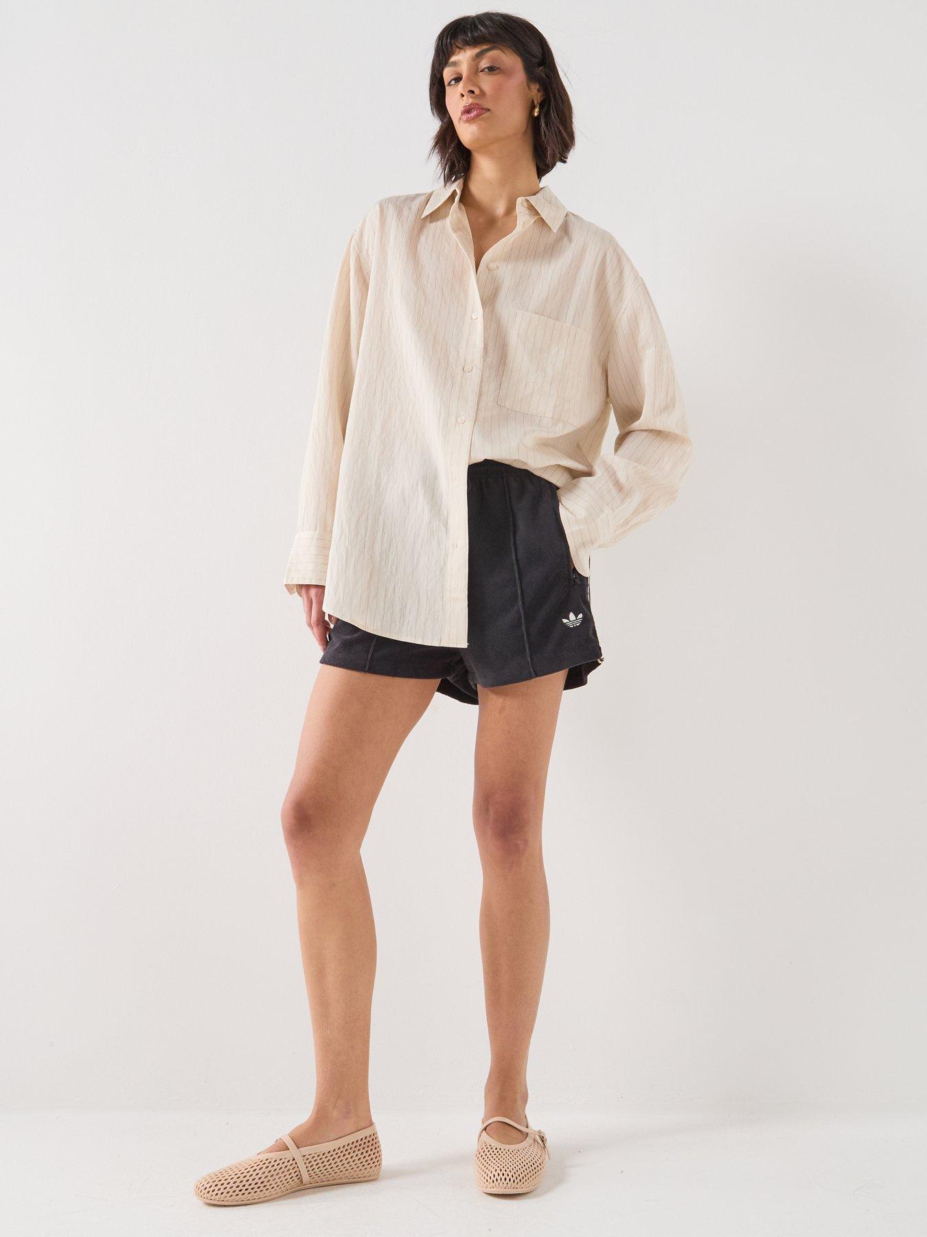 Image 5 of 6 of adidas Originals Women's Terry Towel Firebird Shorts - Black