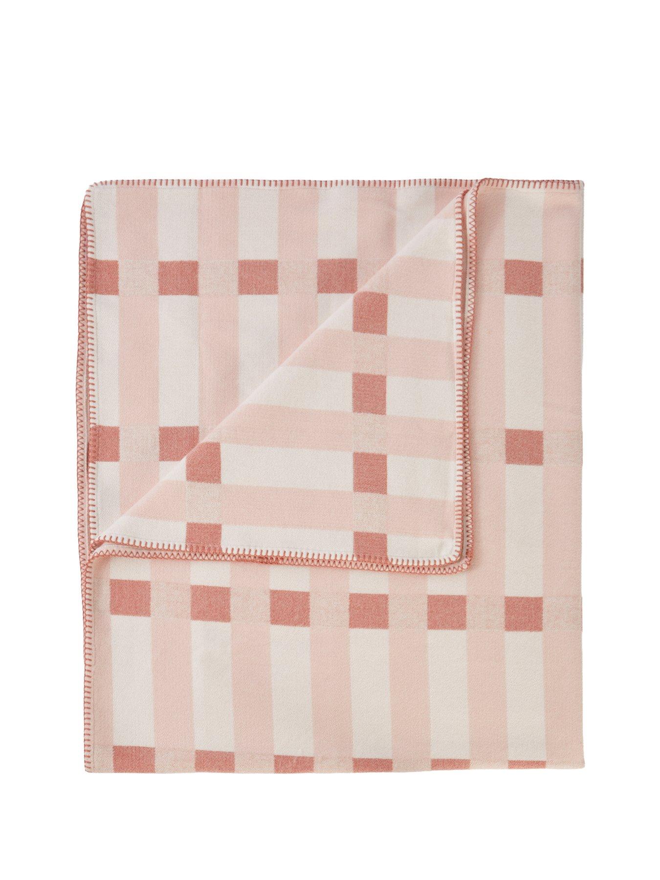 Image 3 of 7 of The Very Collection Colour Block Knitted Throw 180&nbsp;x&nbsp;150cm - Pink