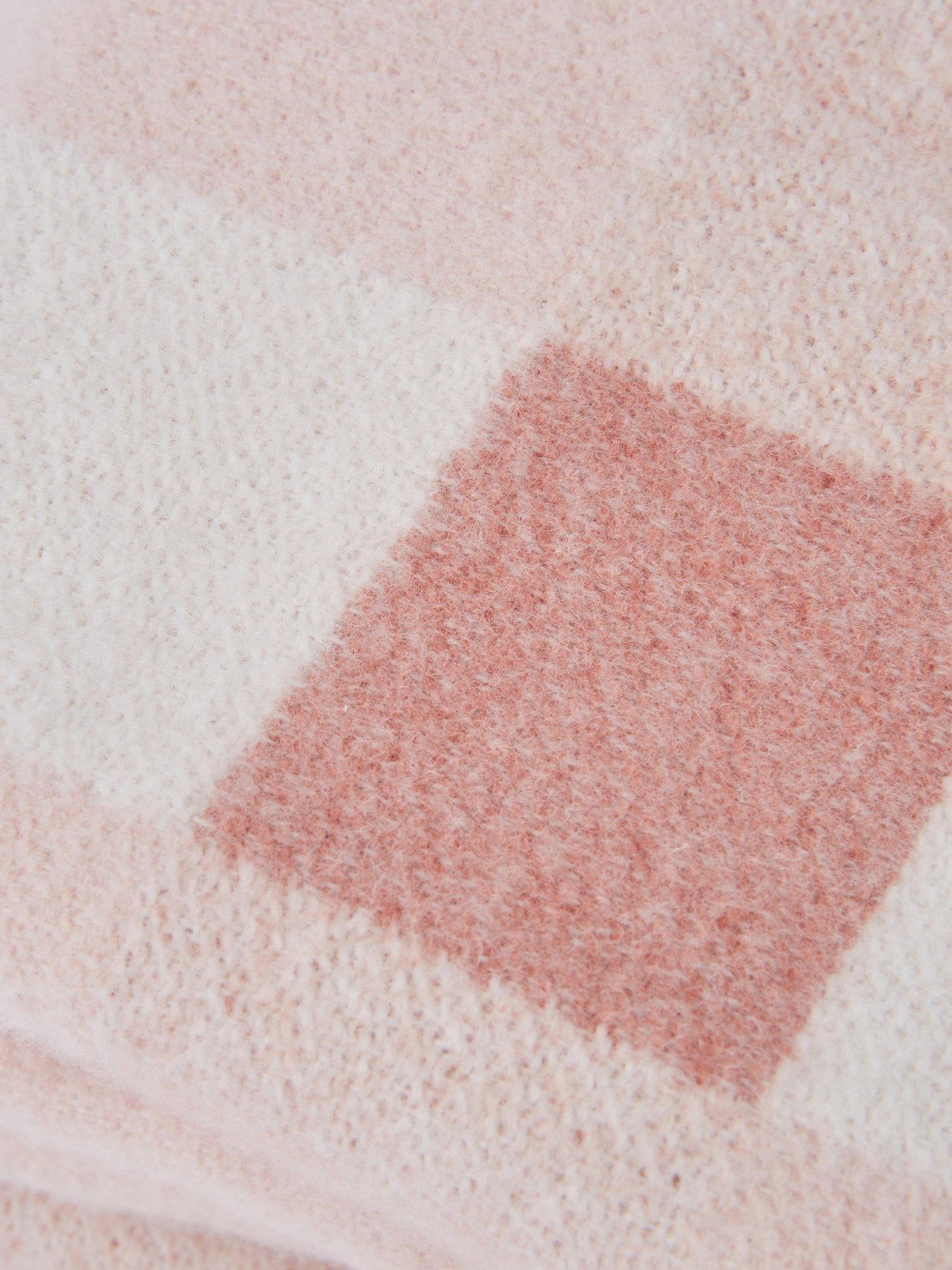 Image 7 of 7 of The Very Collection Colour Block Knitted Throw 180&nbsp;x&nbsp;150cm - Pink