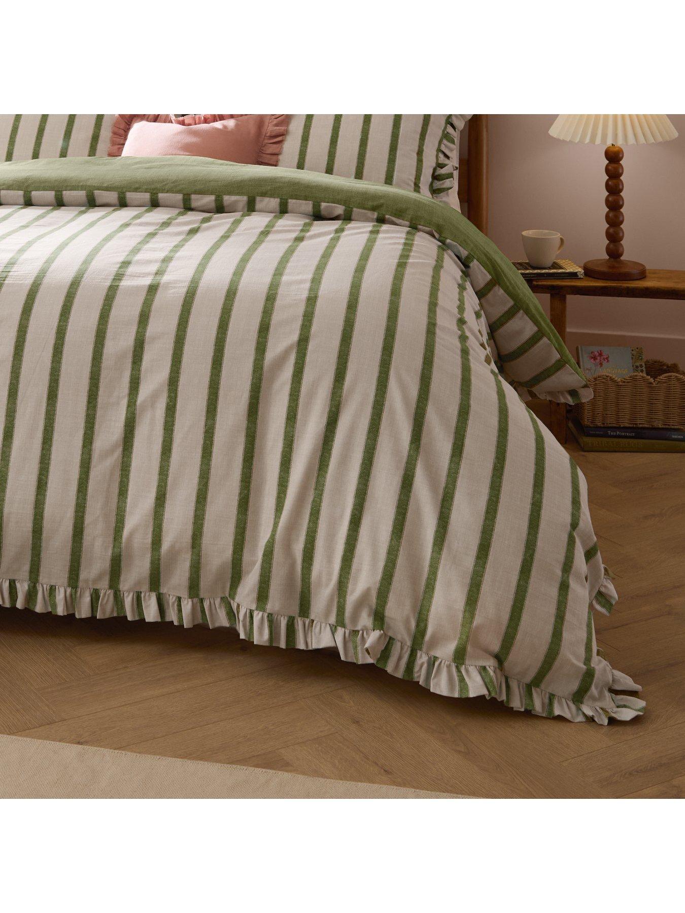 Image 3 of 3 of Wylder Connie Duvet Set Olive