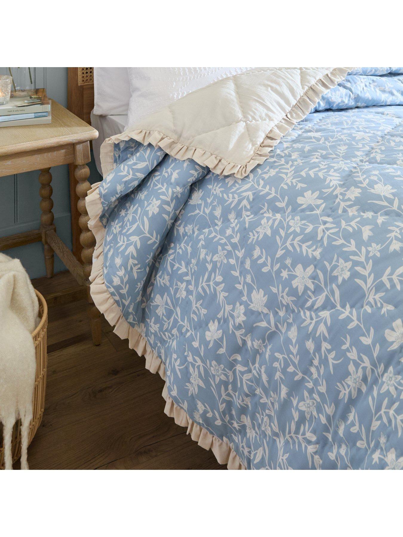 Image 3 of 4 of Wylder Amelia Bedspread Delph Blue