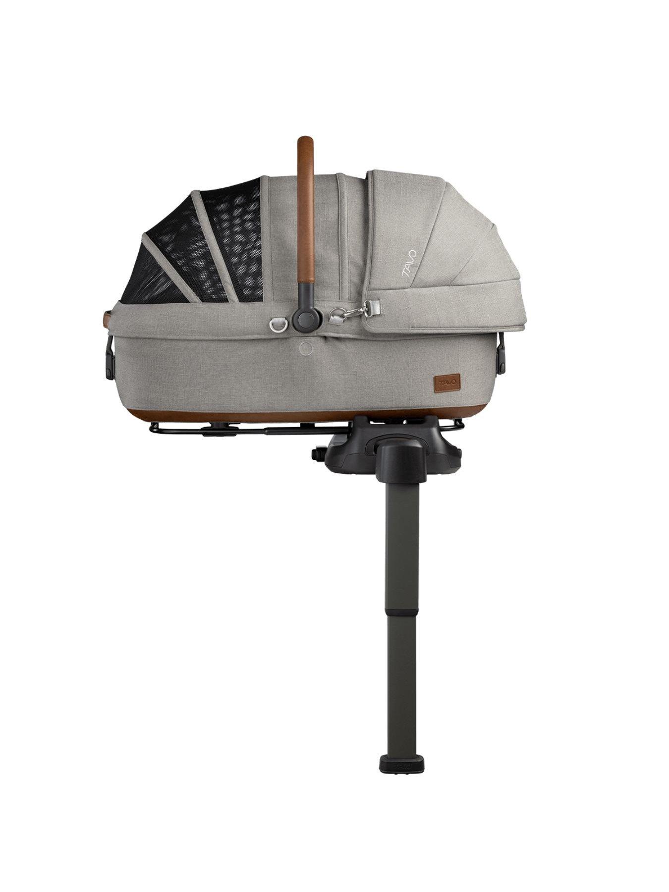 Image 3 of 7 of Tavo Meave Medium (rigid handle) with Isofix Base