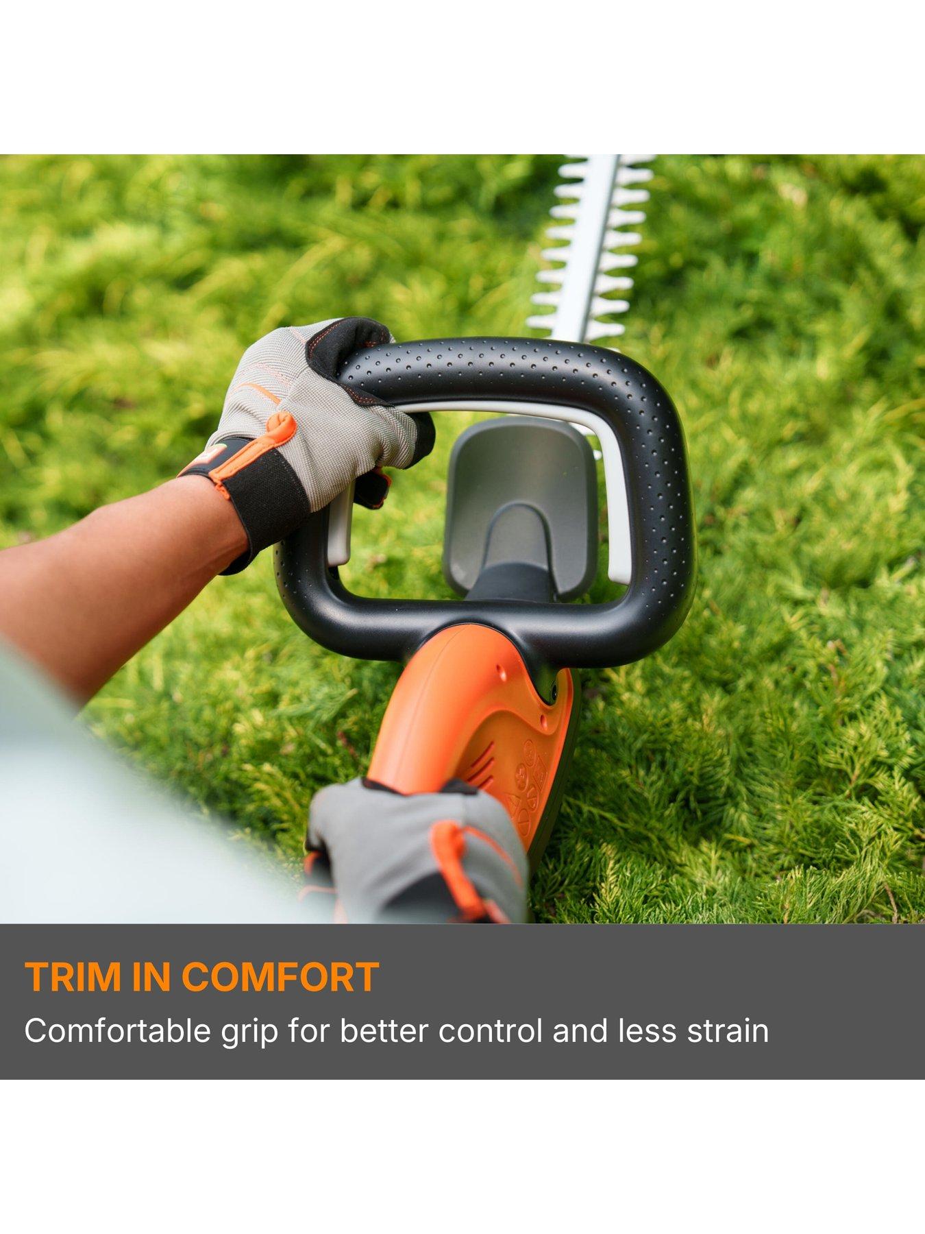 Image 4 of 7 of Flymo 18V SimpliCut 450 Cordless Hedge Trimmer