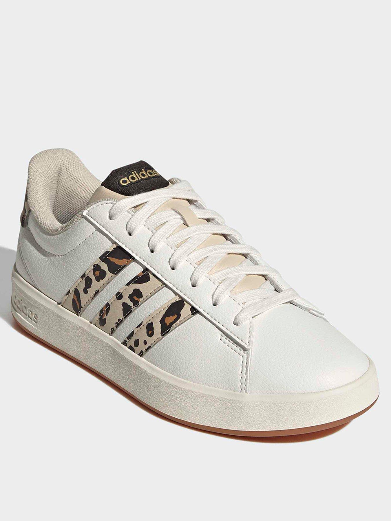 Image 2 of 7 of adidas Women's Grand Court 3.0 Trainer - Beige