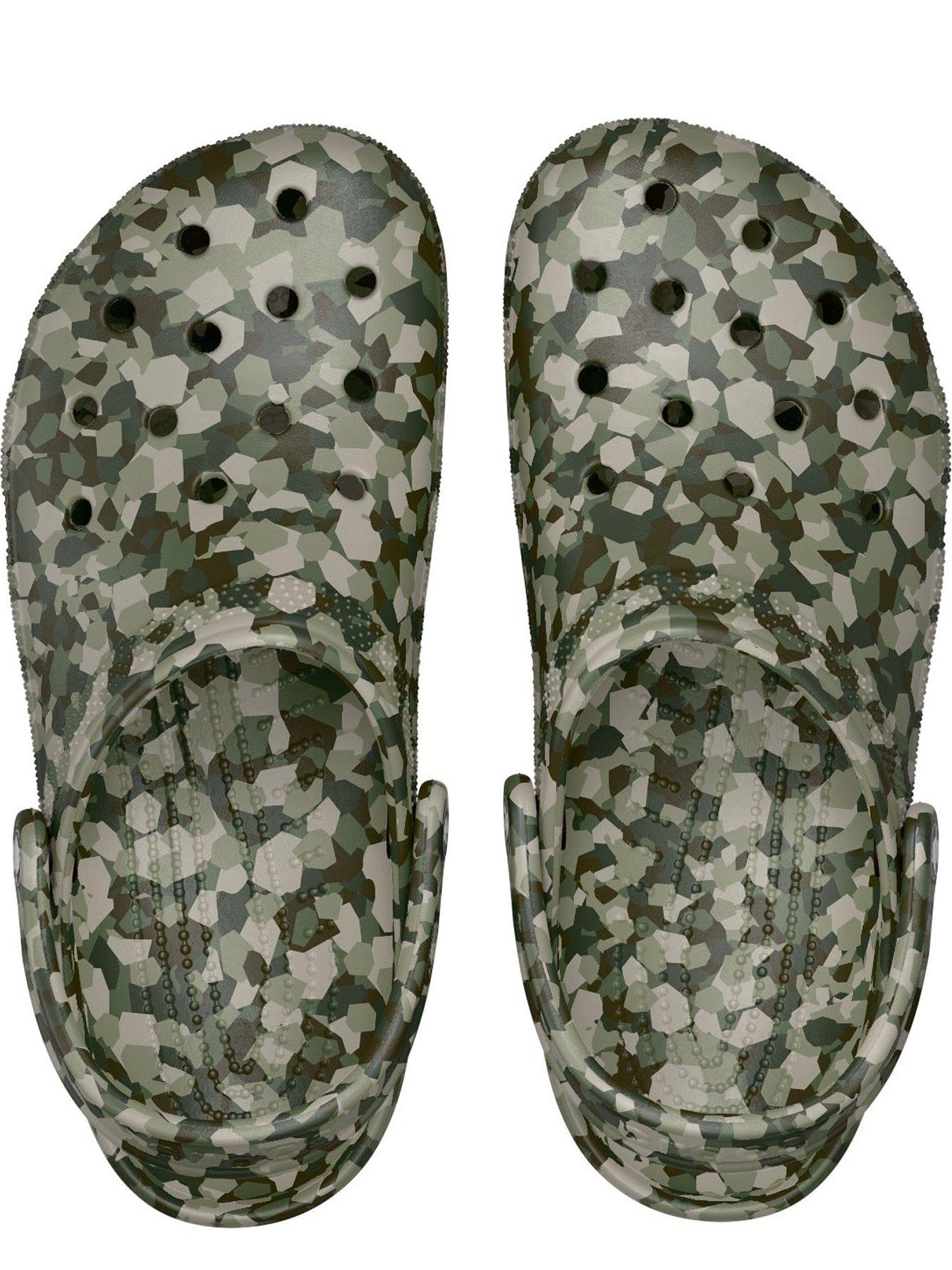 Image 4 of 5 of Crocs Men's Classic Confetti Clog Sandal