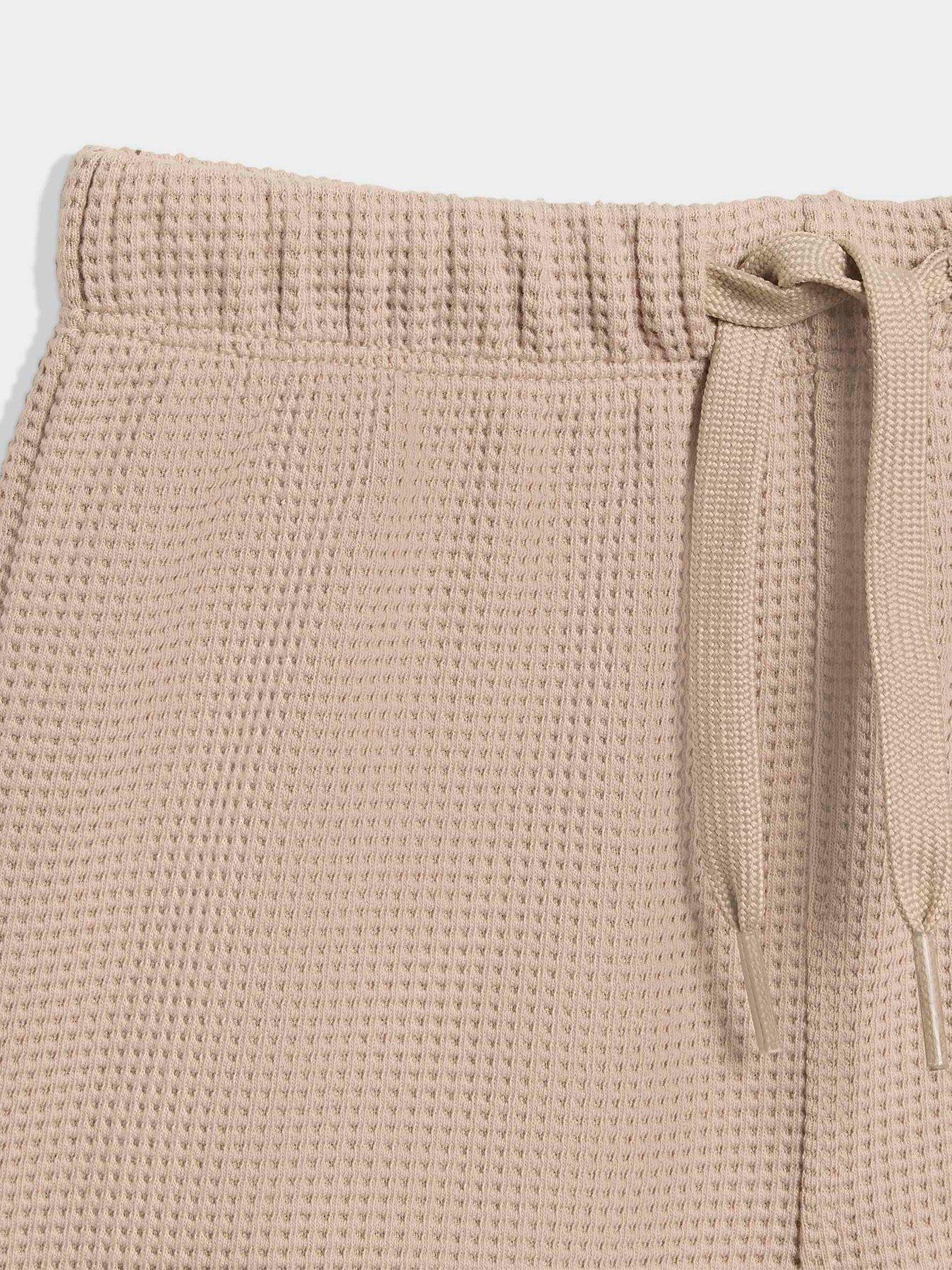 Image 6 of 6 of adidas Originals Infant Unisex Regular Waffle Short T-Shirt Set - Beige
