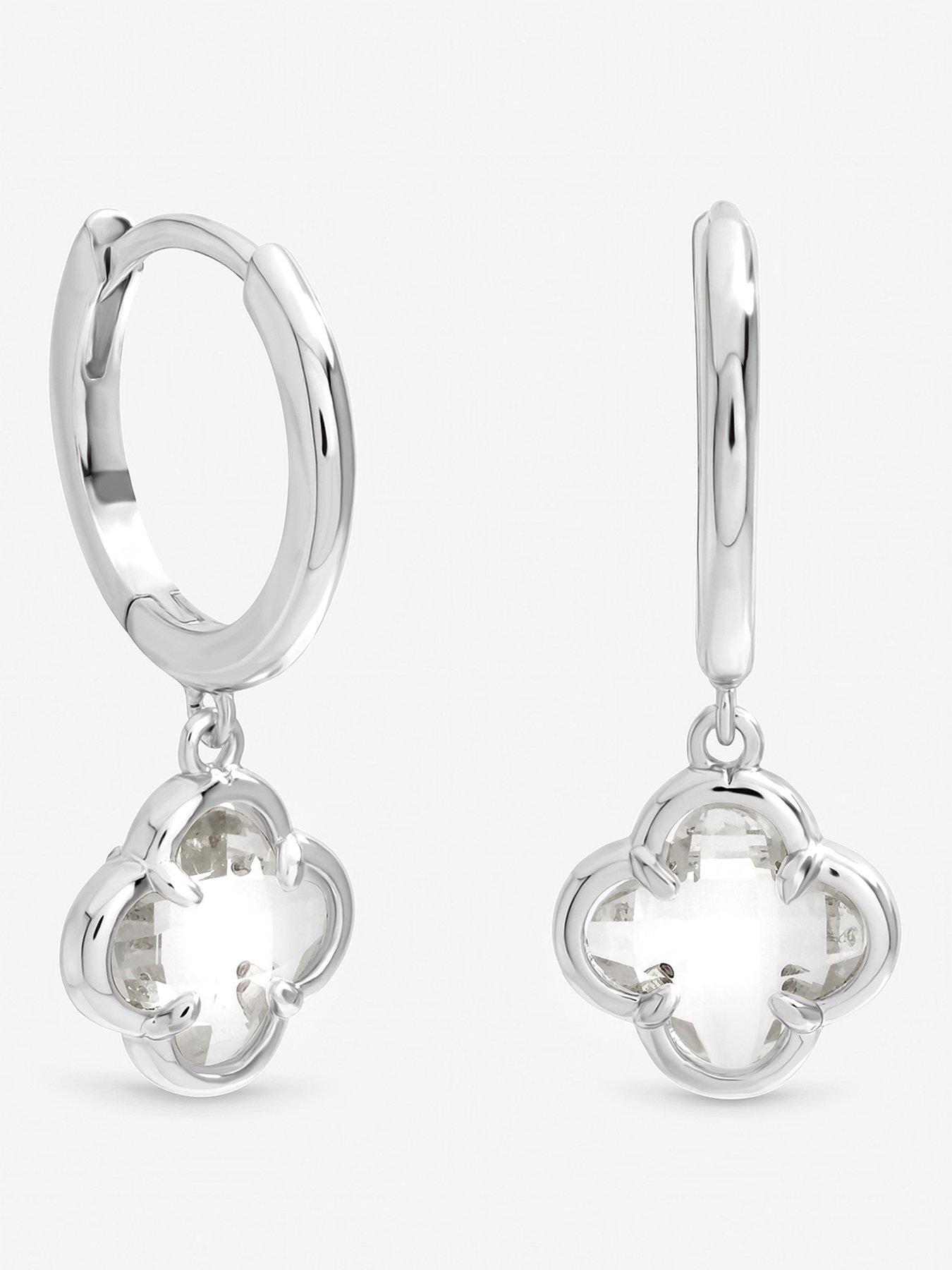 front image of inicio-crystal-clover-charm-huggie-hoops