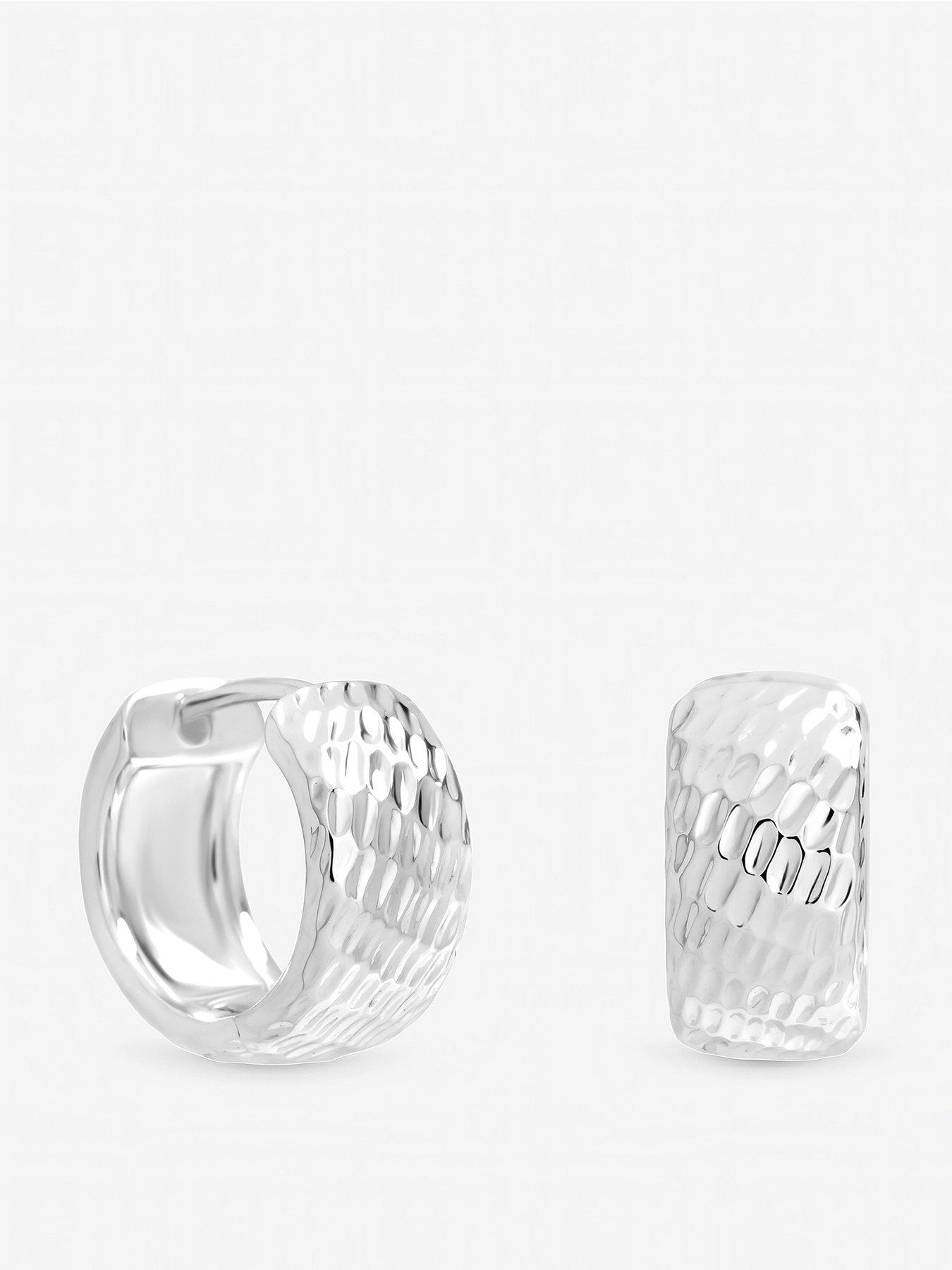 front image of inicio-textured-chubby-hoop-earrings