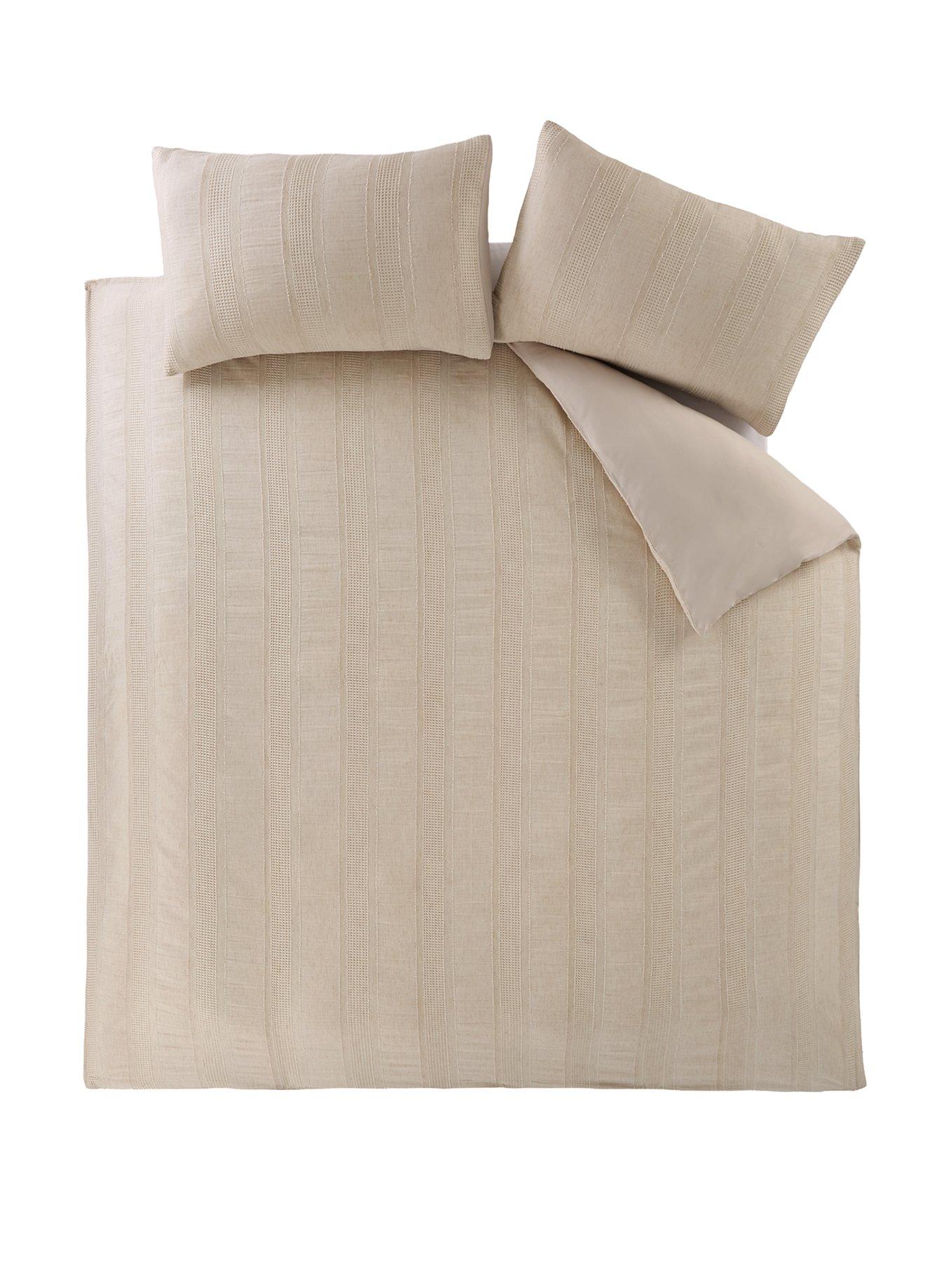 Michelle Keegan Home Vida Polylinen Textured Stripe Duvet Set