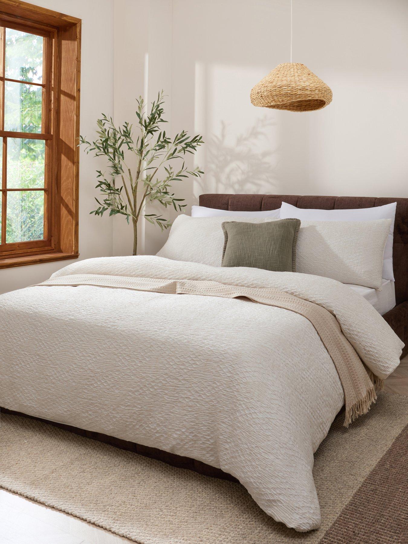 Michelle Keegan Home Cala Polylinen Textured Duvet Set